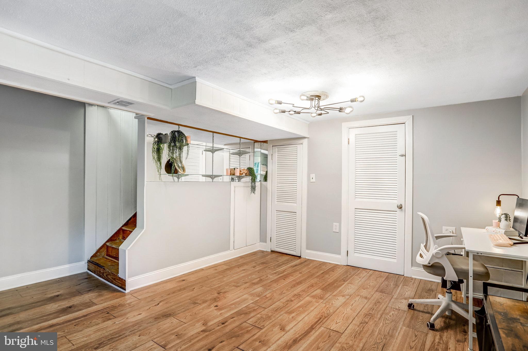 BEACON HEIGHTS - Residential