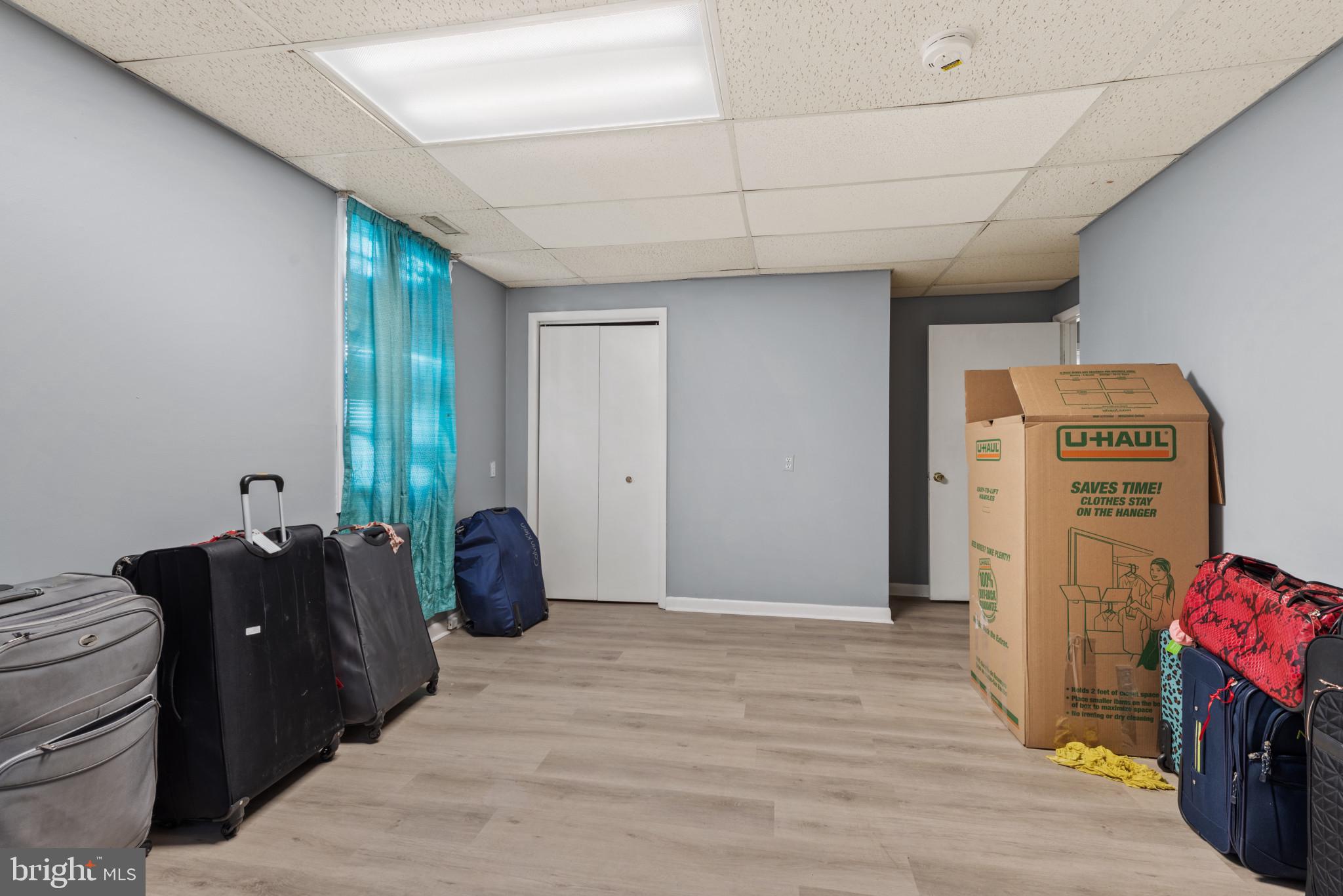 RANDALLSTOWN - Residential