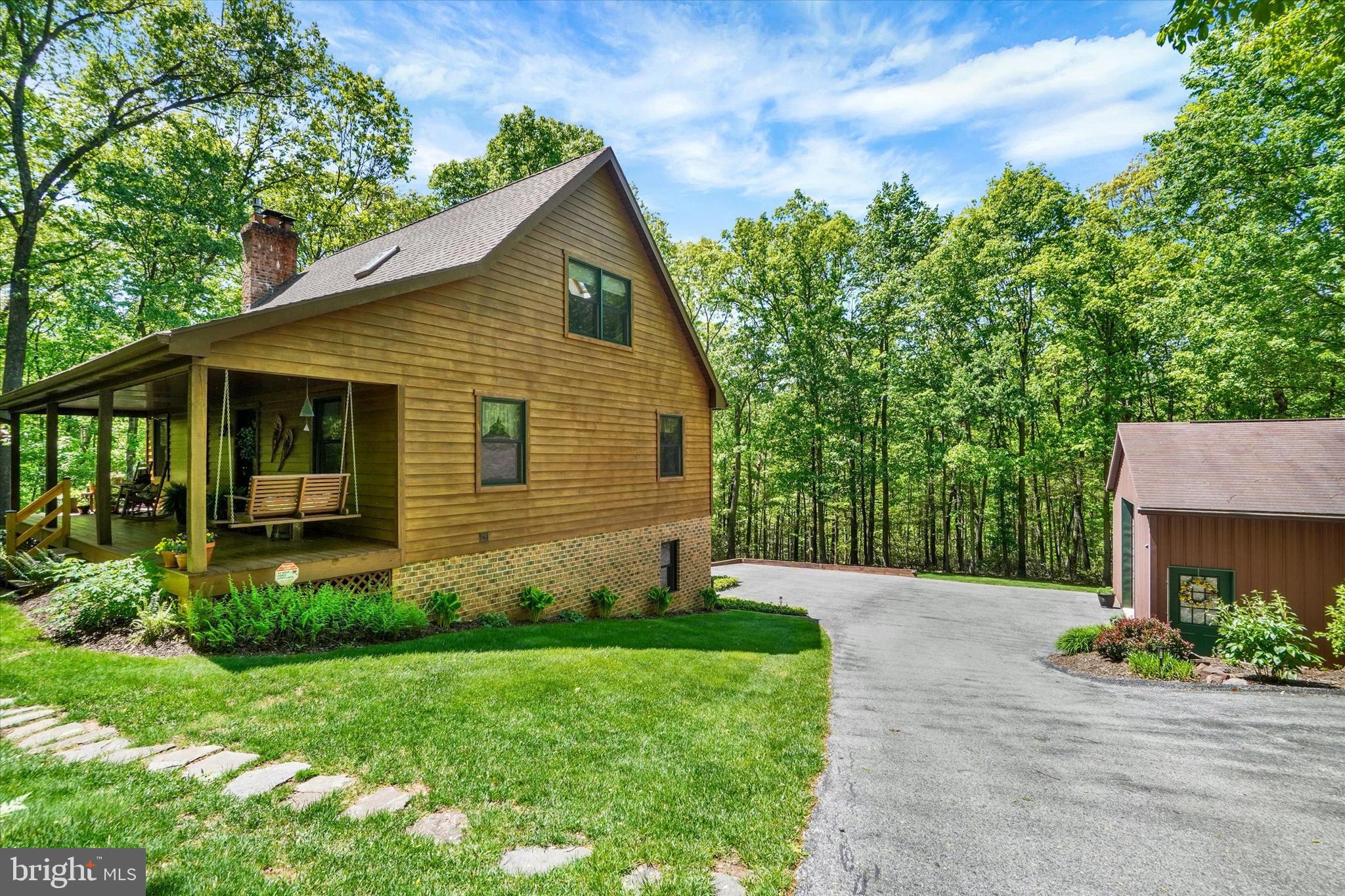 2385 BREMER ROAD