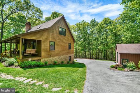 Homes For Sale - 2385 Bremer Road<br/> DOVER, PA 17315
