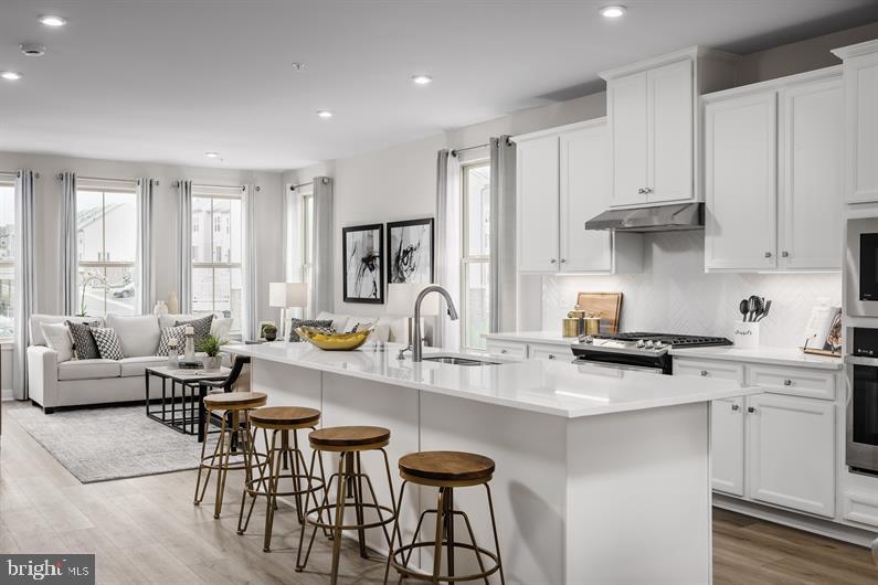 7911 TANBRIDGE LANE CADENCE