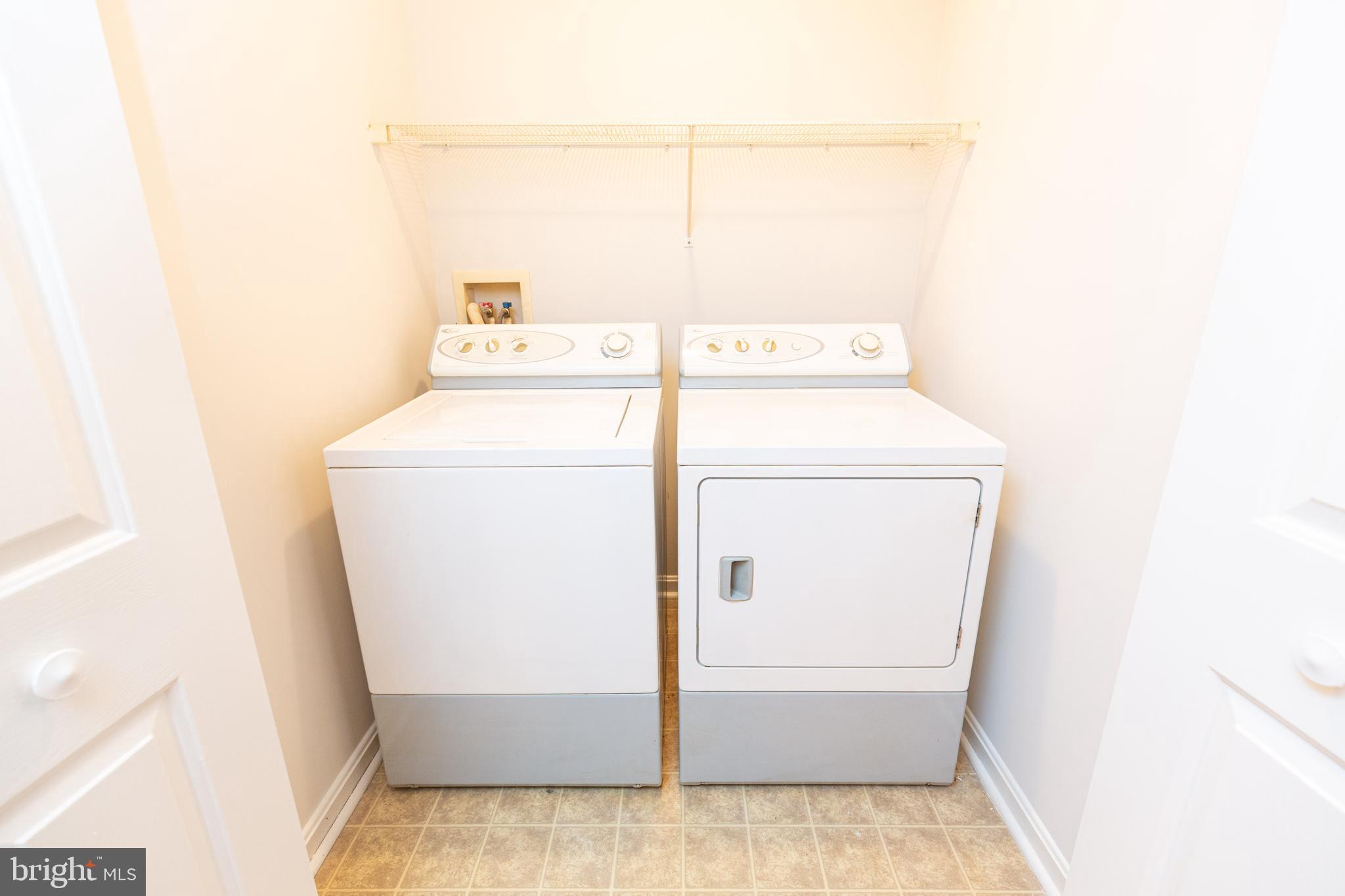 OAK CREST FARM - Residential