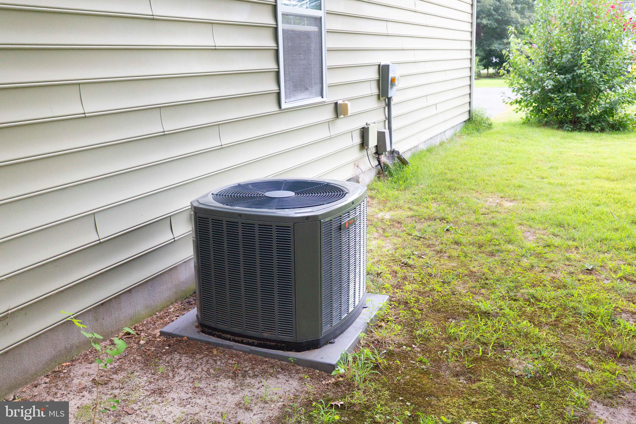 OAK CREST FARM - Residential