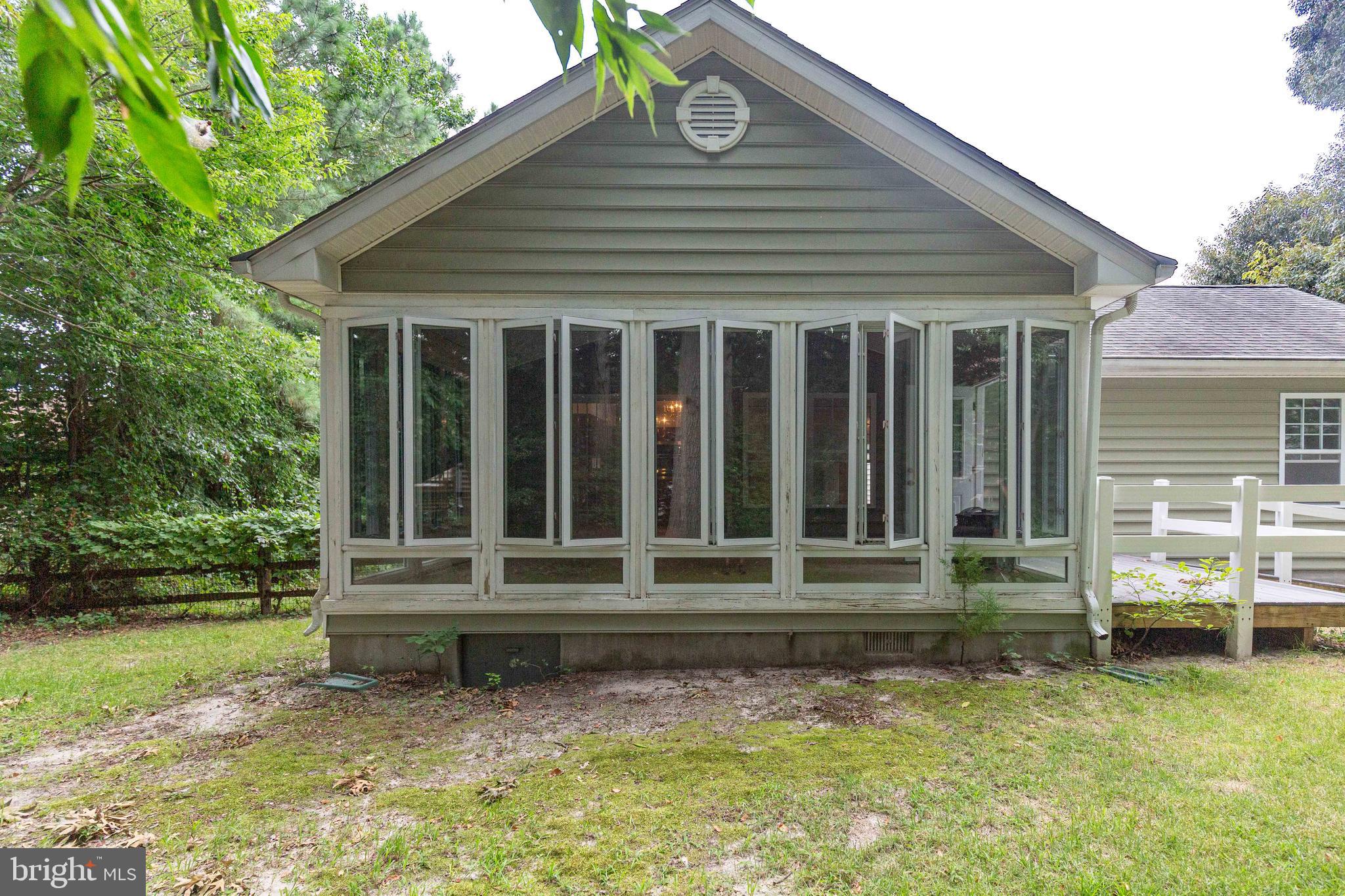 OAK CREST FARM - Residential