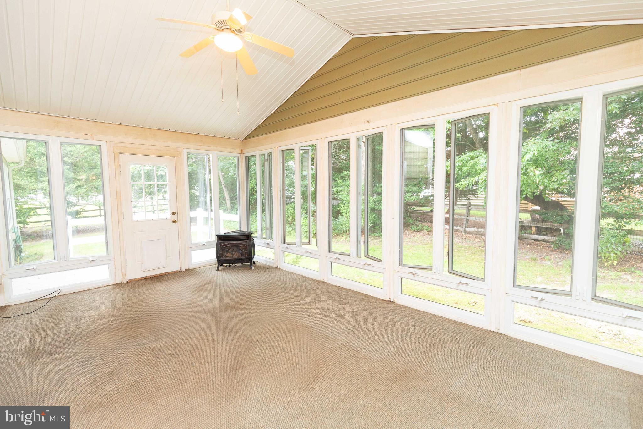 OAK CREST FARM - Residential