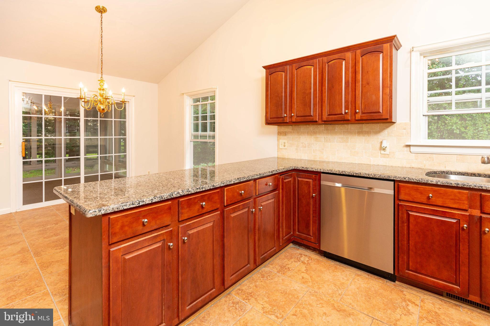 OAK CREST FARM - Residential