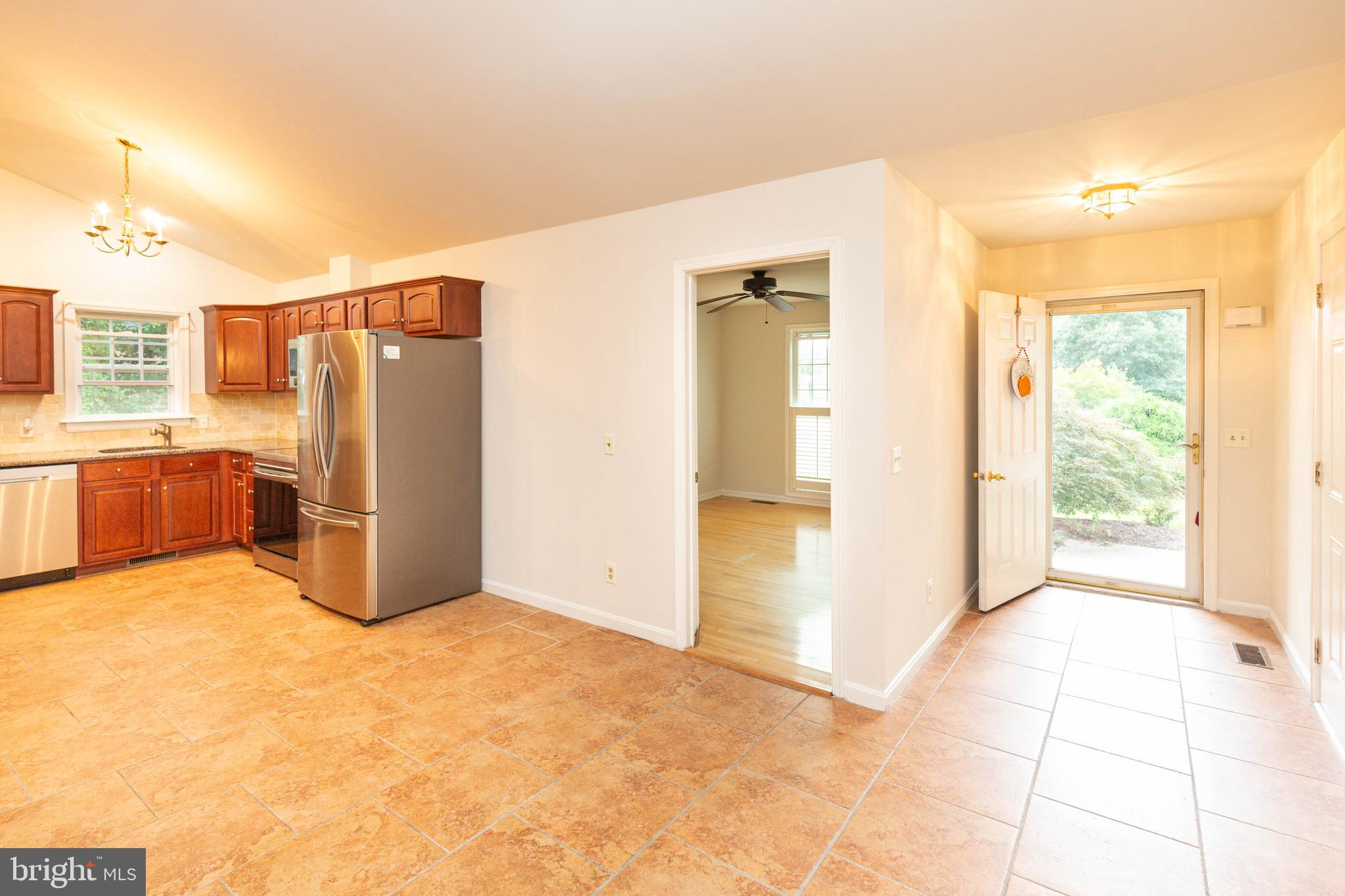 OAK CREST FARM - Residential