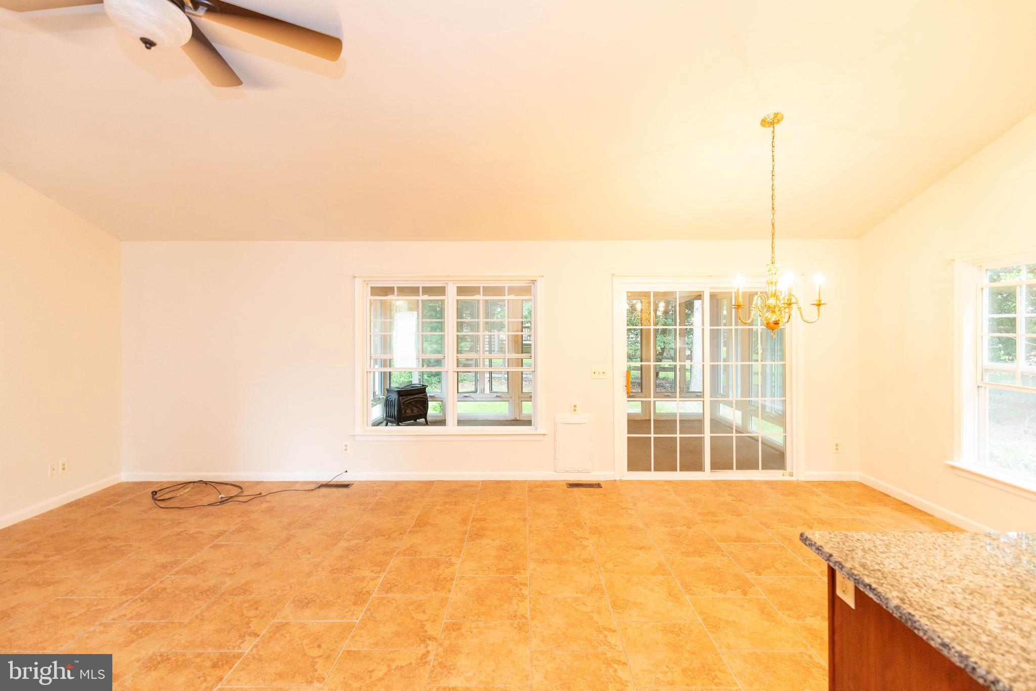 OAK CREST FARM - Residential