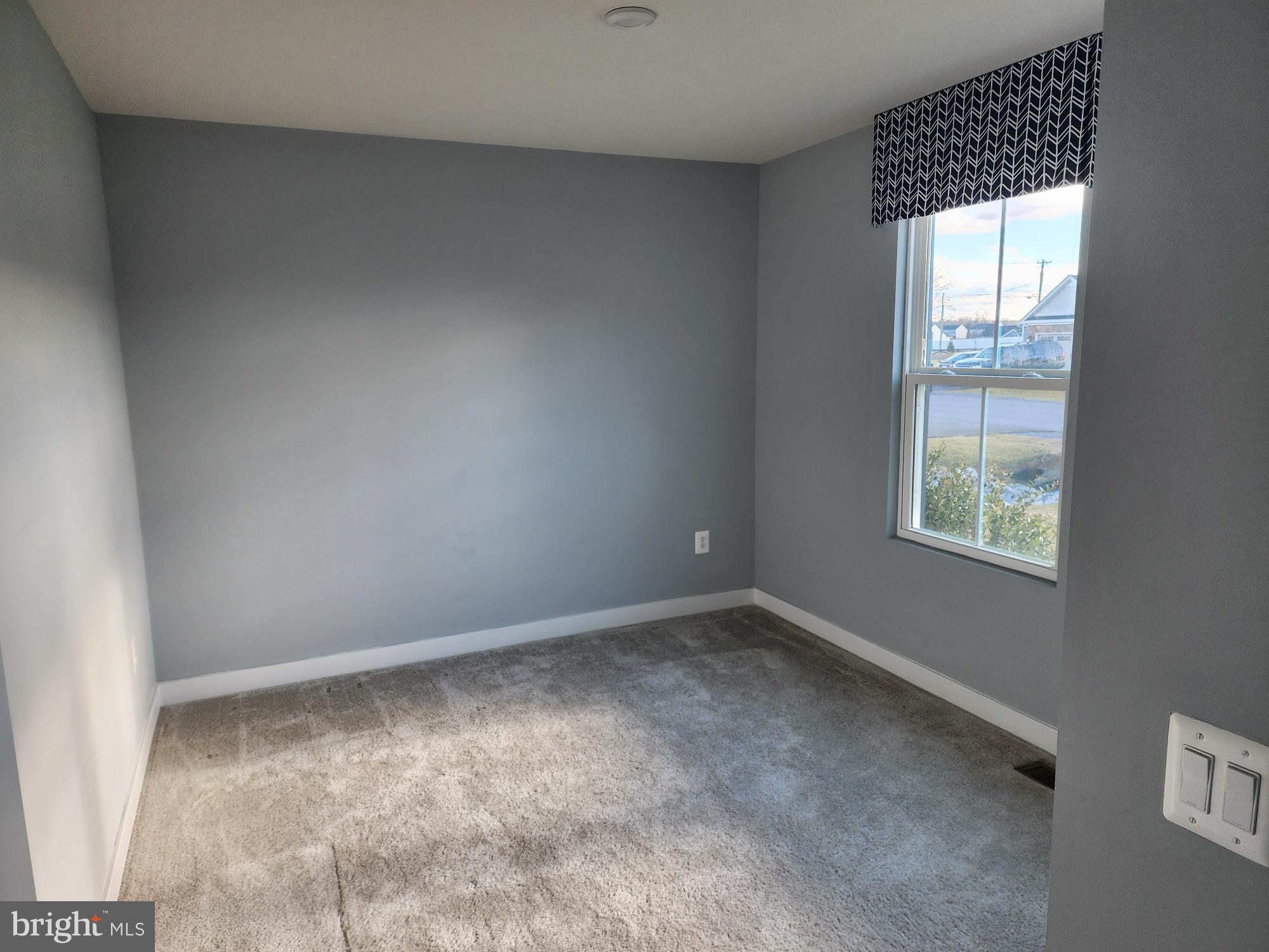 CHANDLERS GLEN - Residential Lease