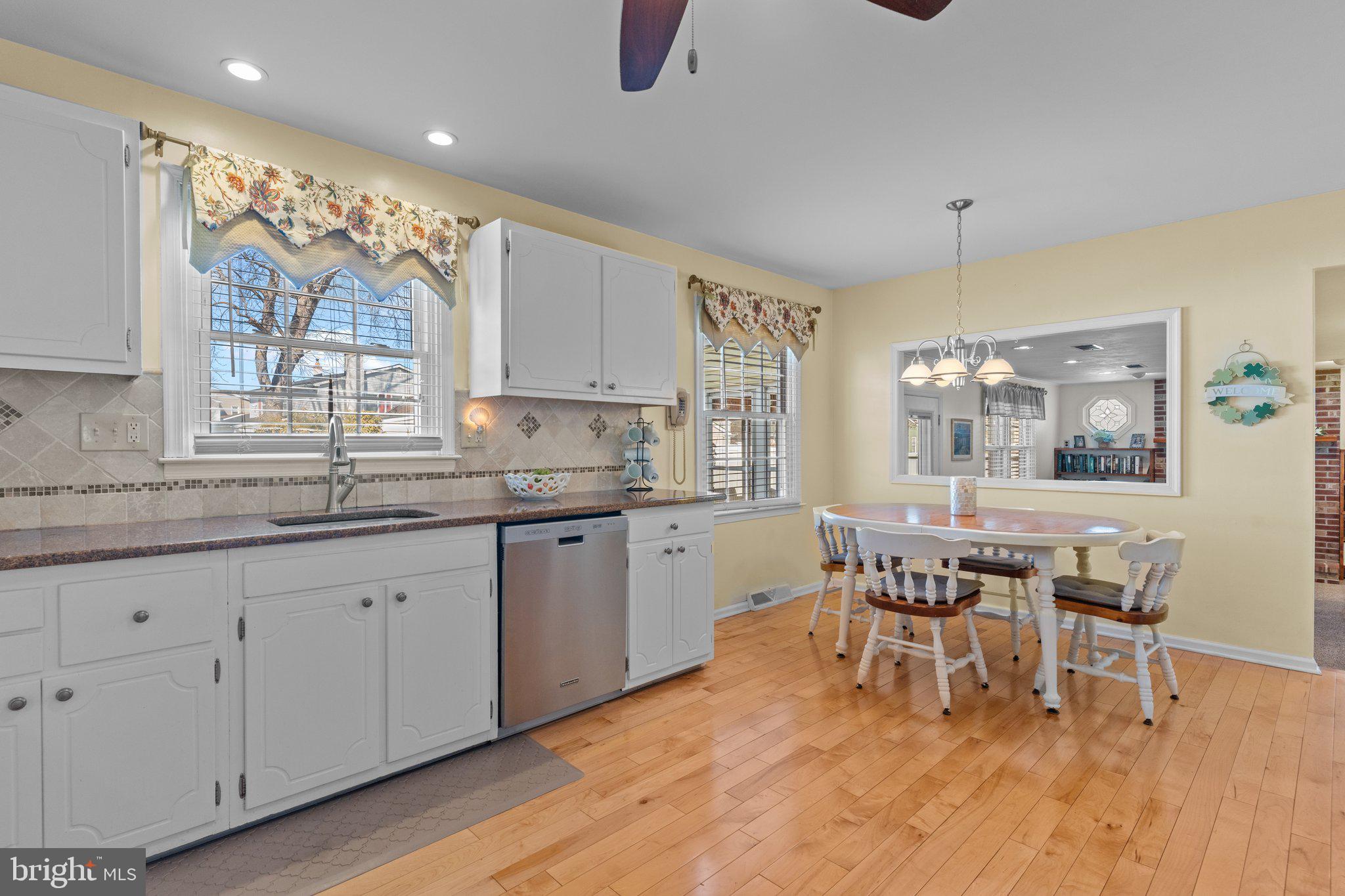 HEDGEROW WOODS - Residential