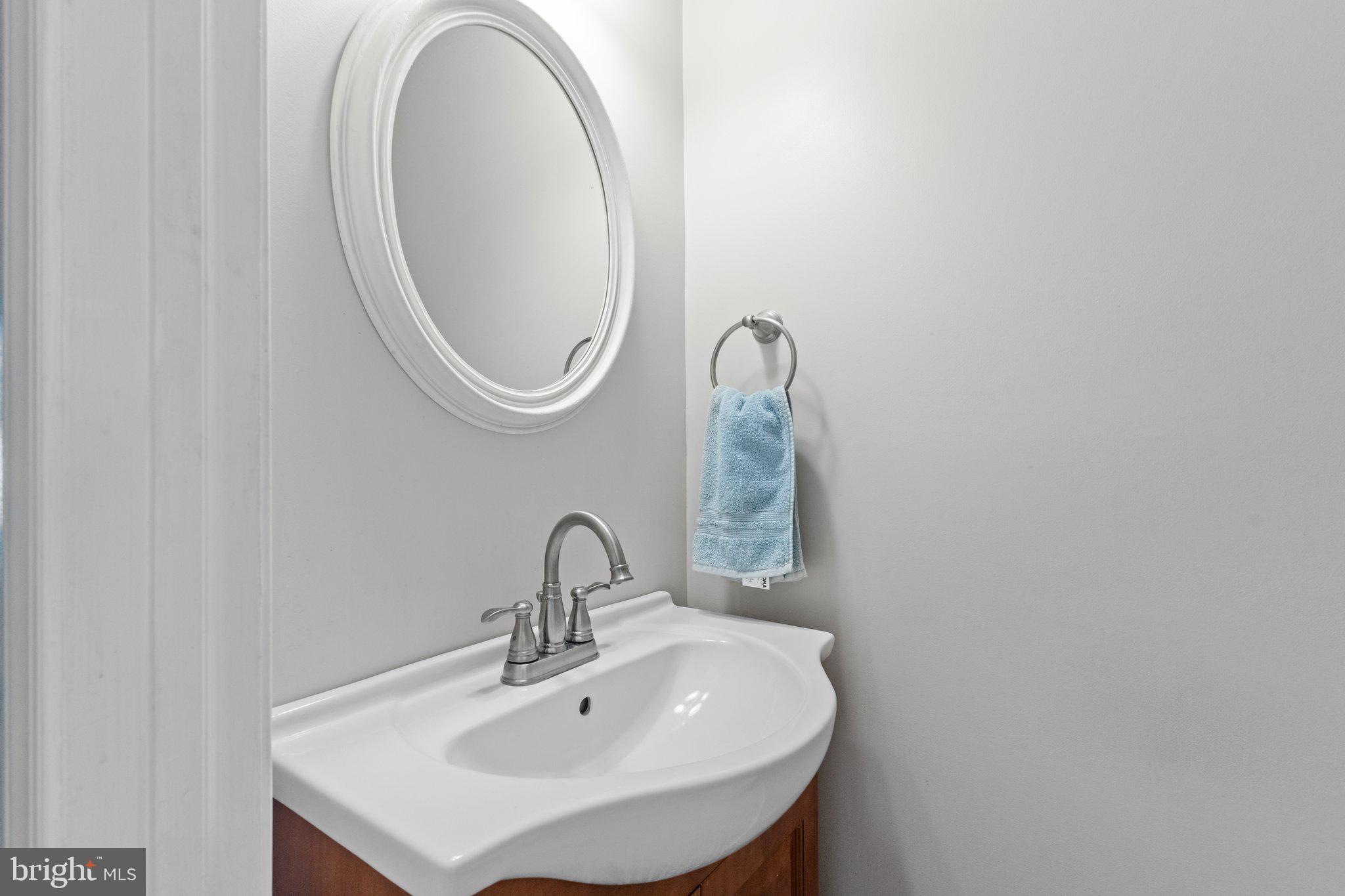 HEDGEROW WOODS - Residential