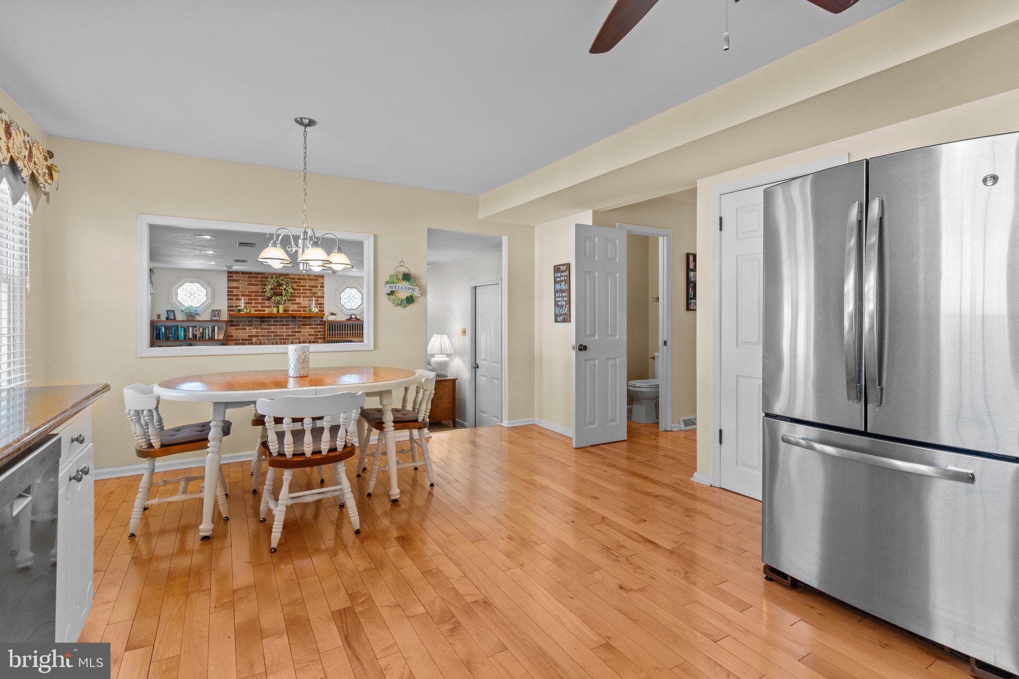 HEDGEROW WOODS - Residential