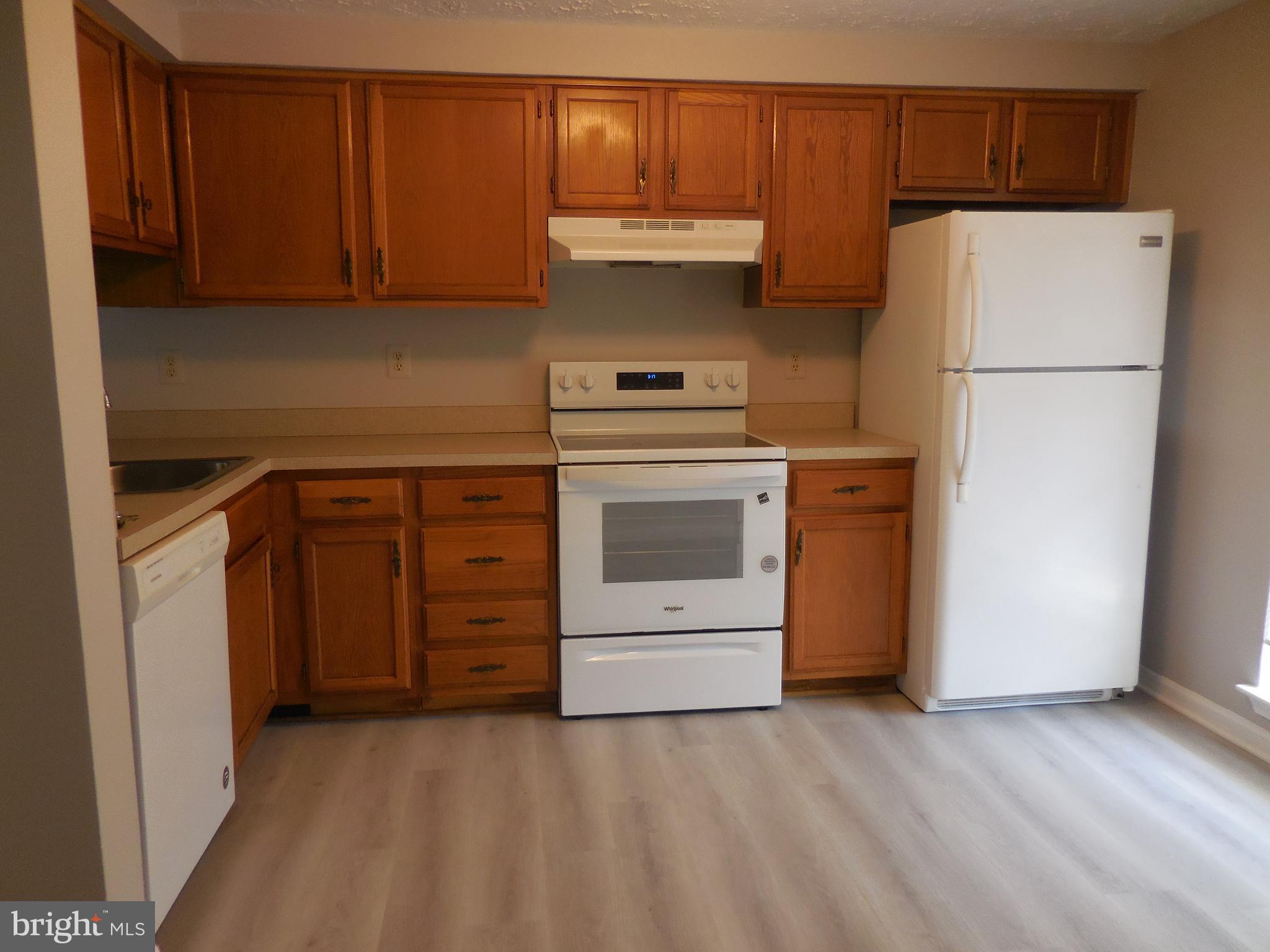 QUAILWOOD - Residential Lease