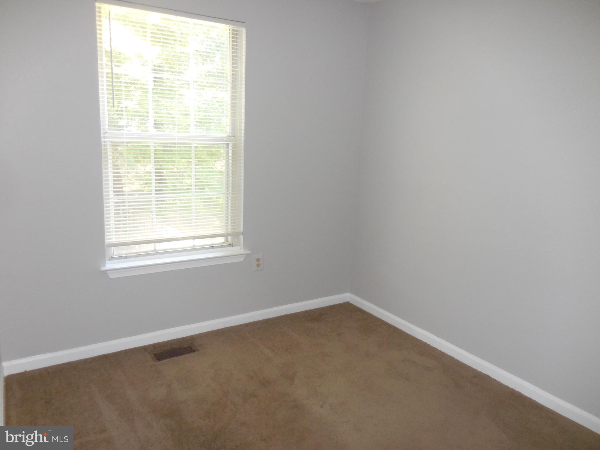 QUAILWOOD - Residential Lease