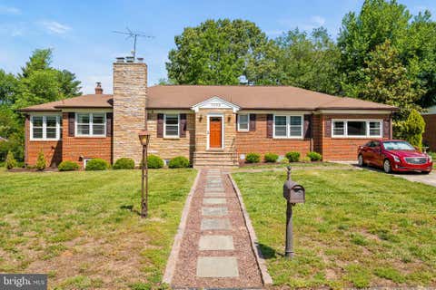 Homes For Sale - 5408 Manchester Drive<br/> SUITLAND, MD 20746