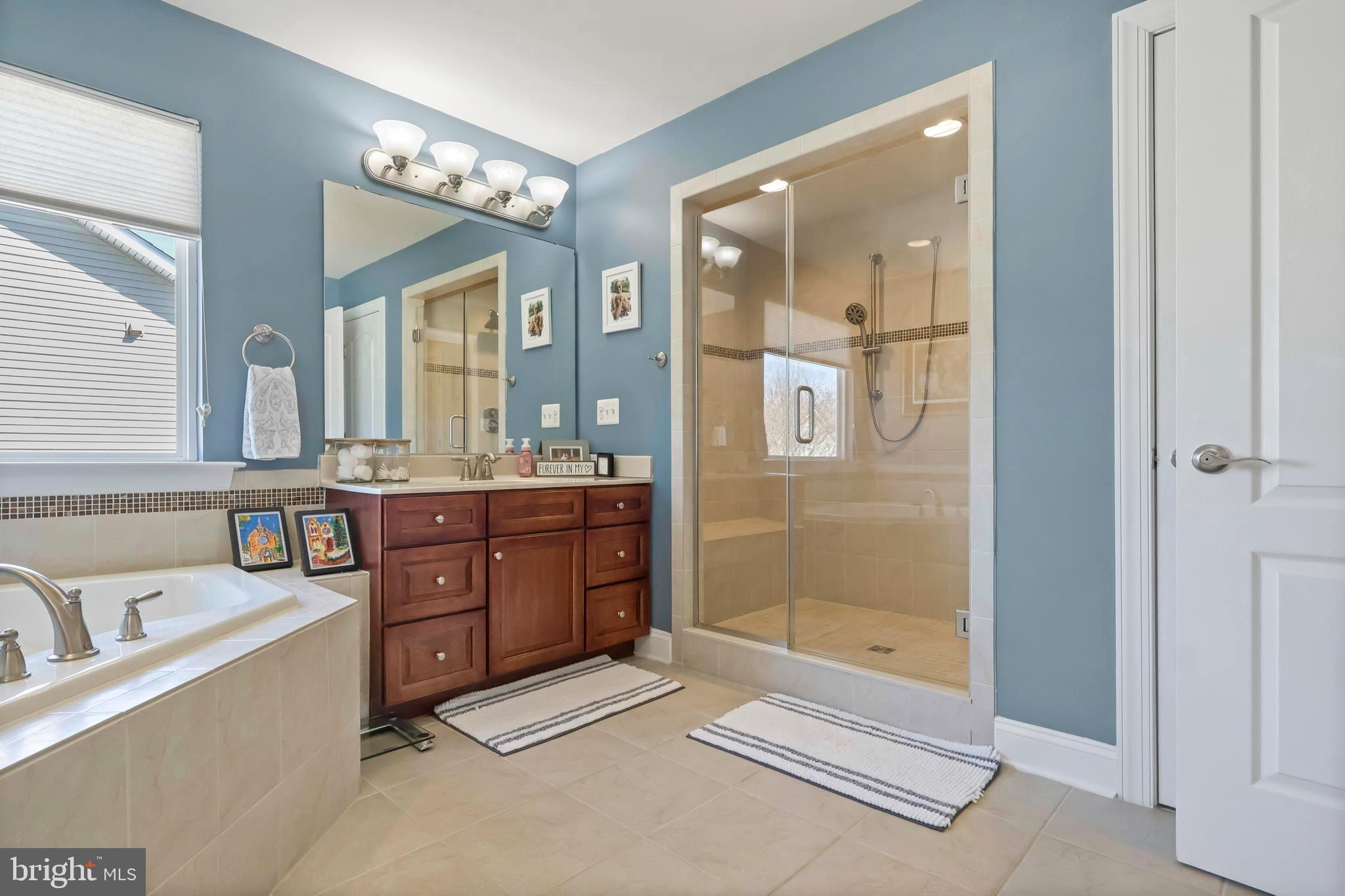 LEONARDS GRANT - Residential