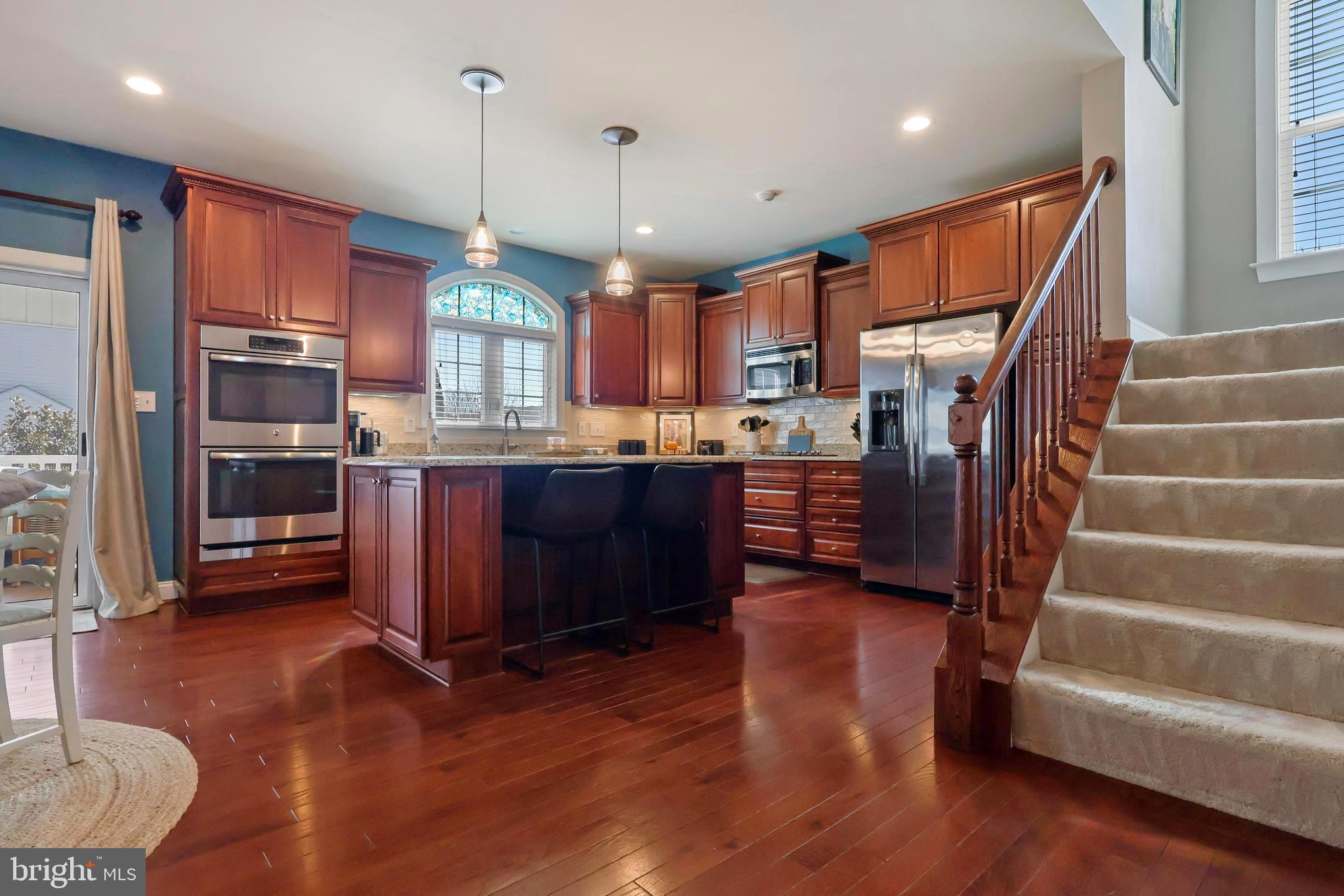 LEONARDS GRANT - Residential