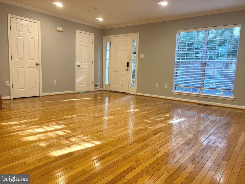 Photo of 15115 Deer Valley Terrace, SILVER SPRING, MD 20906 (MLS # MDMC2204746)