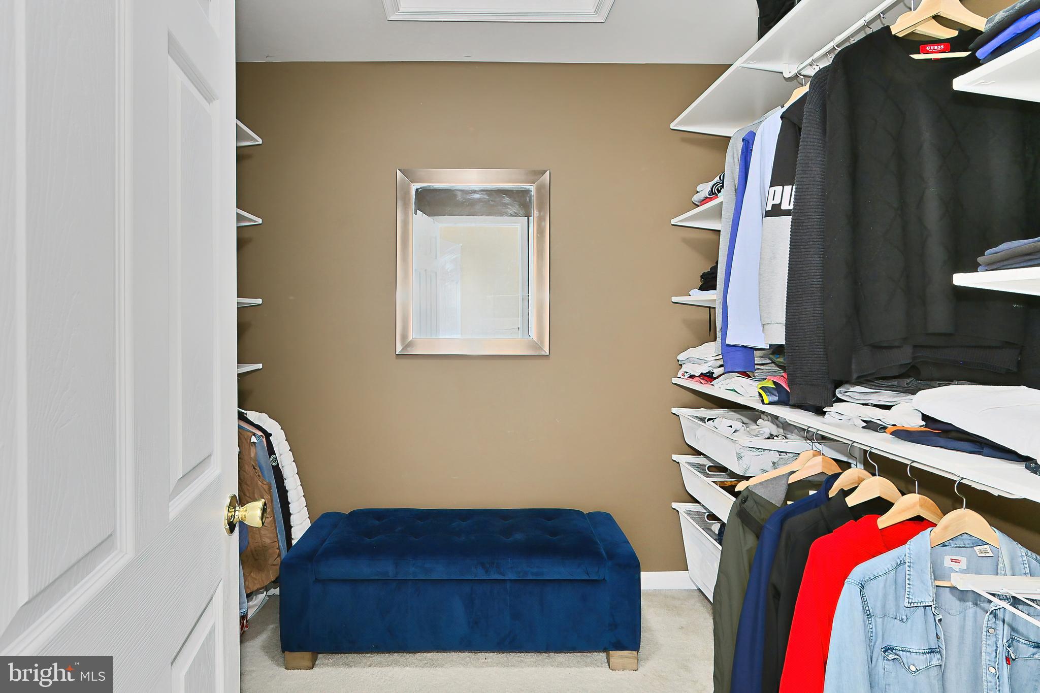 LAKE RIDGE CROSSING - Residential