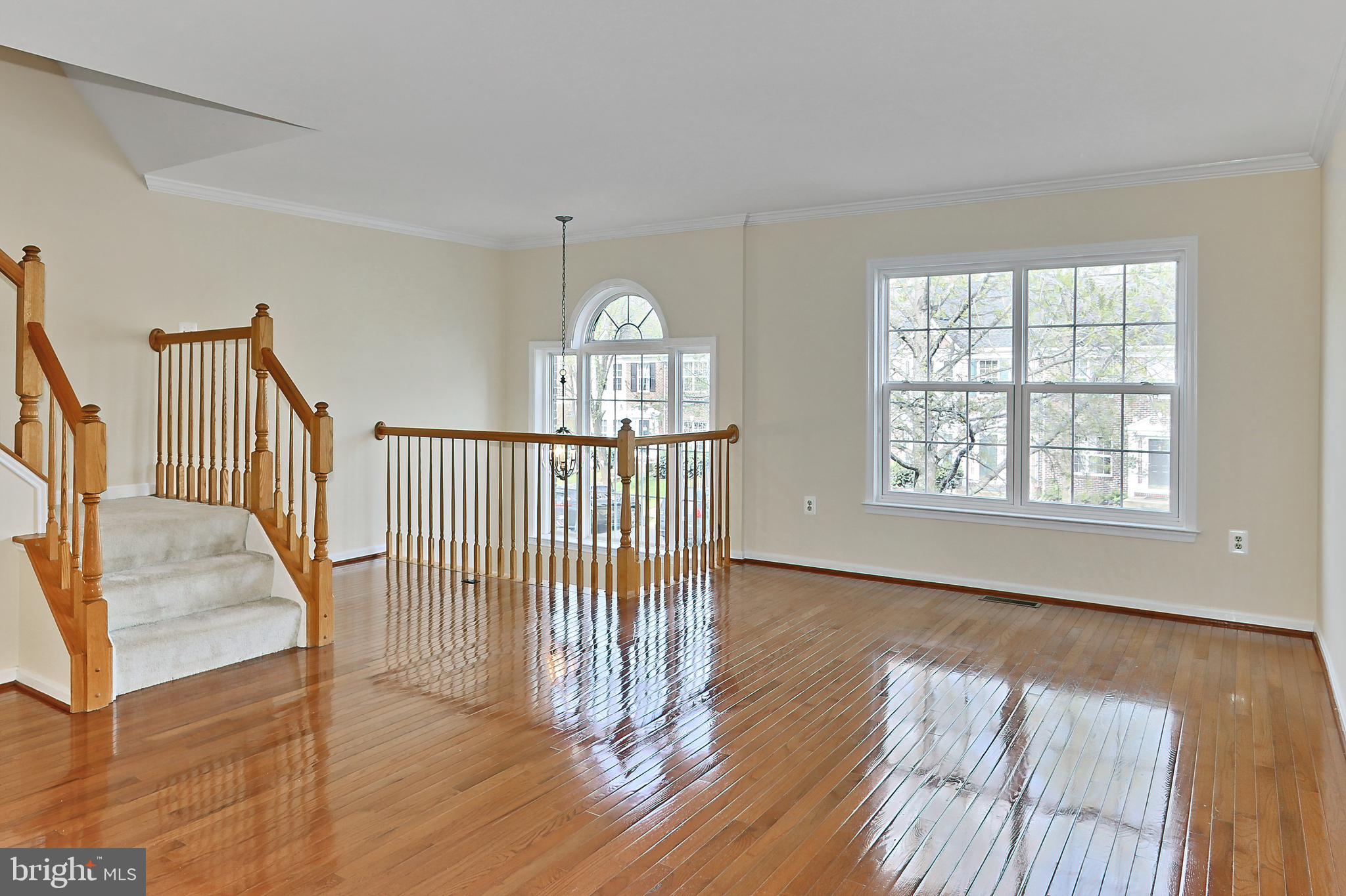 LAKE RIDGE CROSSING - Residential