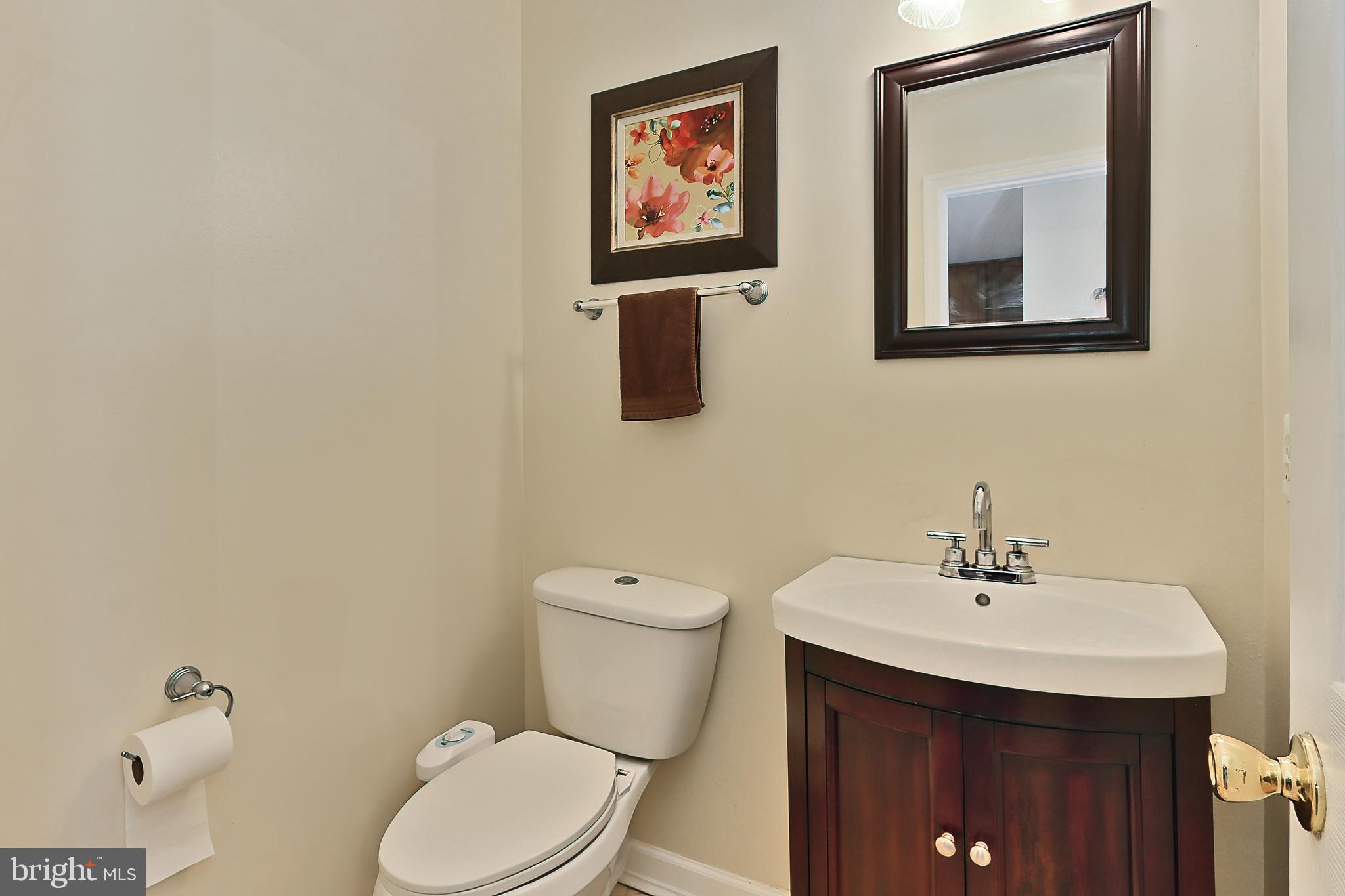 LAKE RIDGE CROSSING - Residential