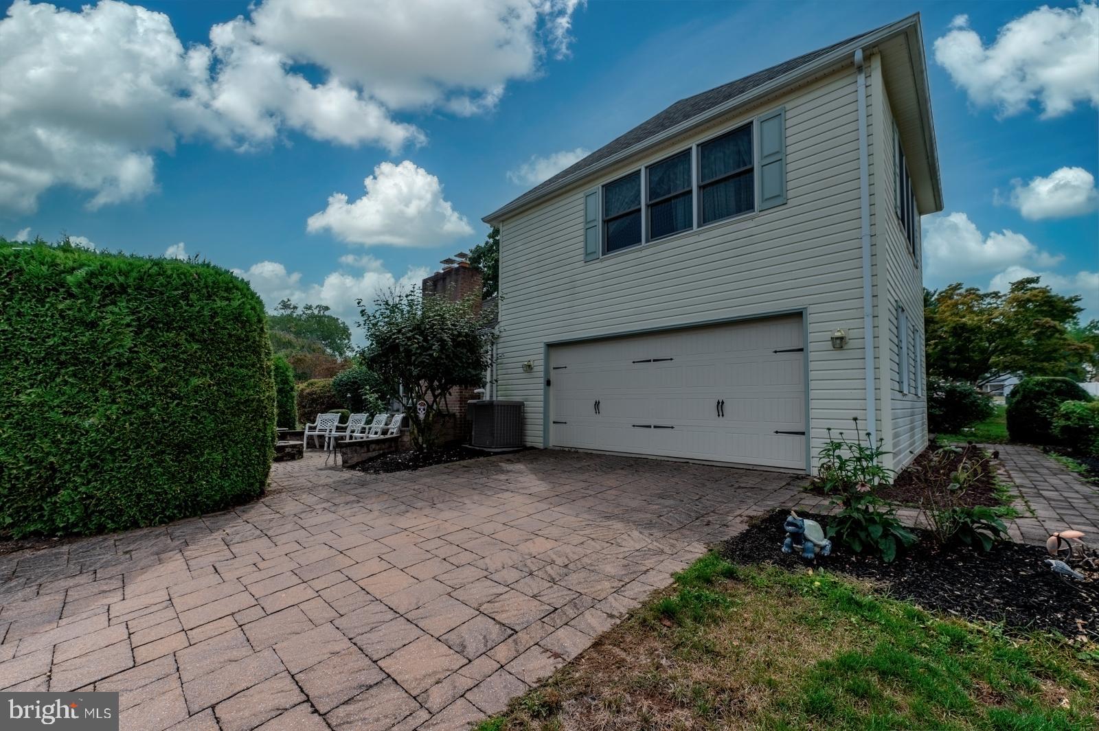 MANSION HEIGHTS - Residential