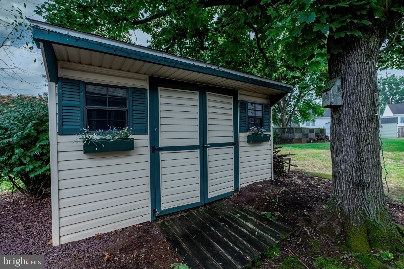 MANSION HEIGHTS - Residential