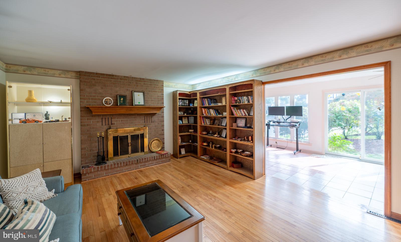 MANSION HEIGHTS - Residential