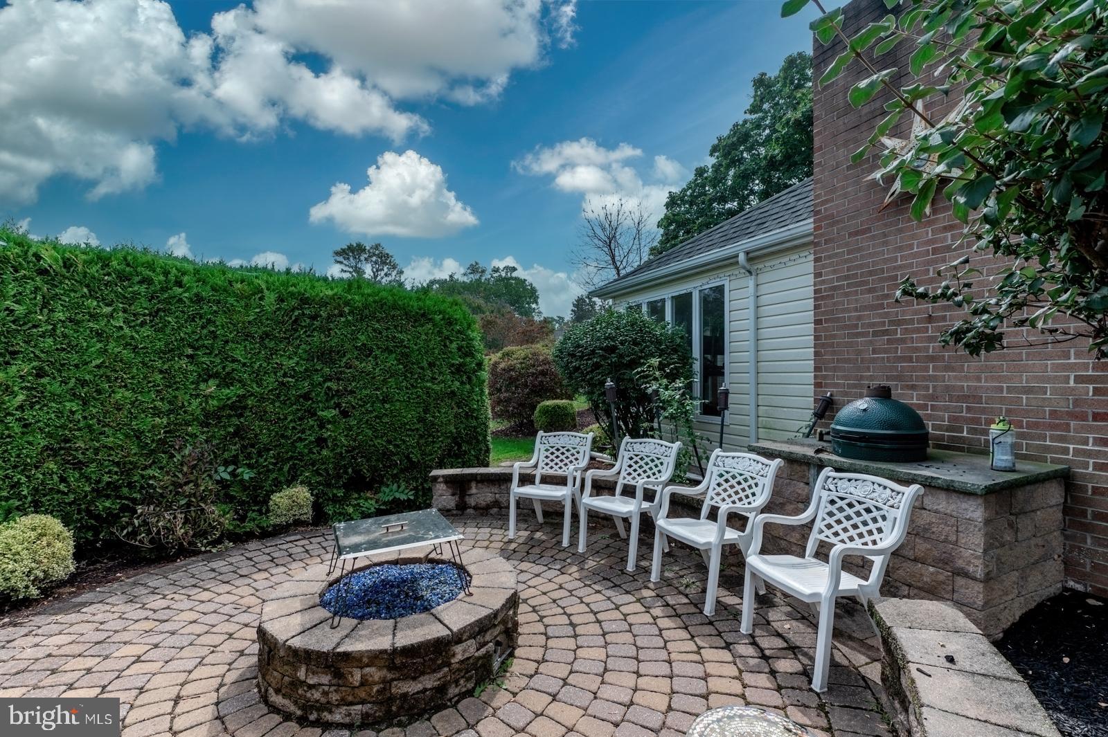 MANSION HEIGHTS - Residential