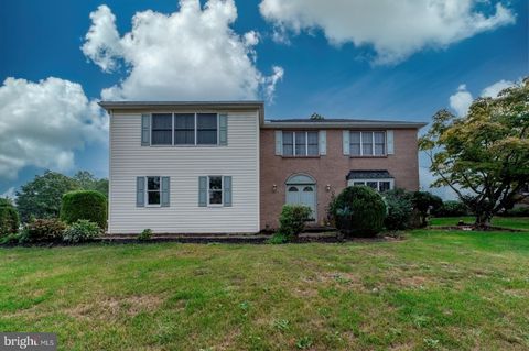 211 CARAVAN DRIVE BIRDSBORO PA 19508