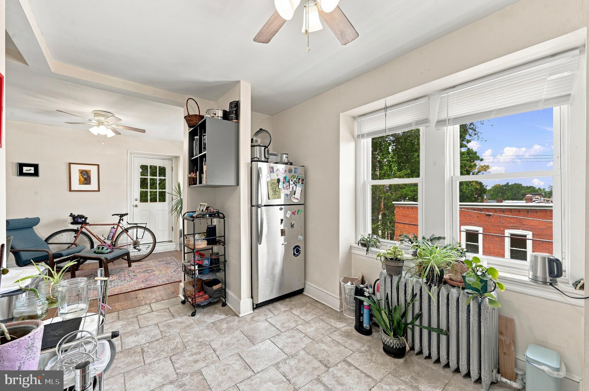 824 S 51ST STREET