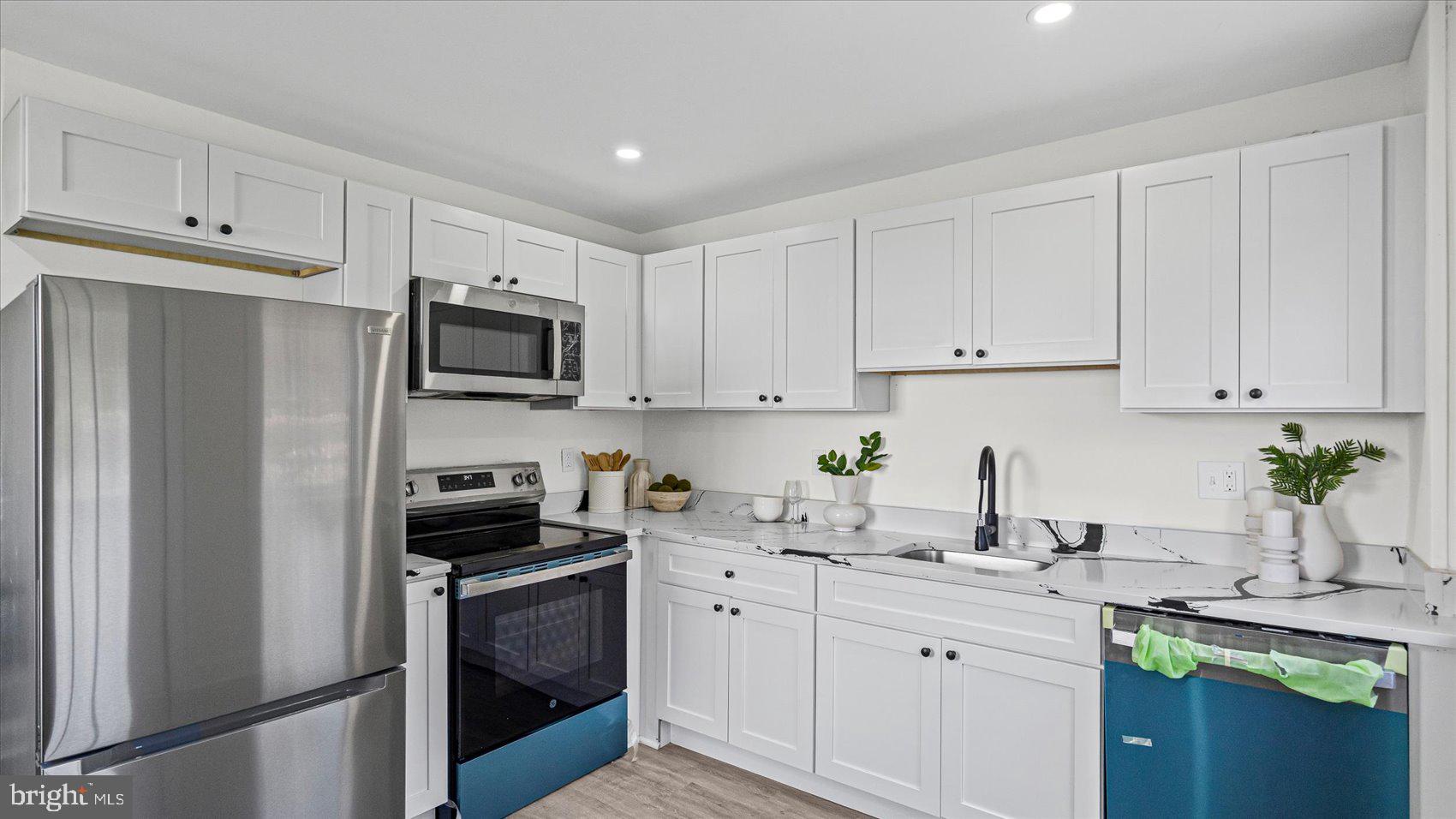 AERO ACRES - Residential