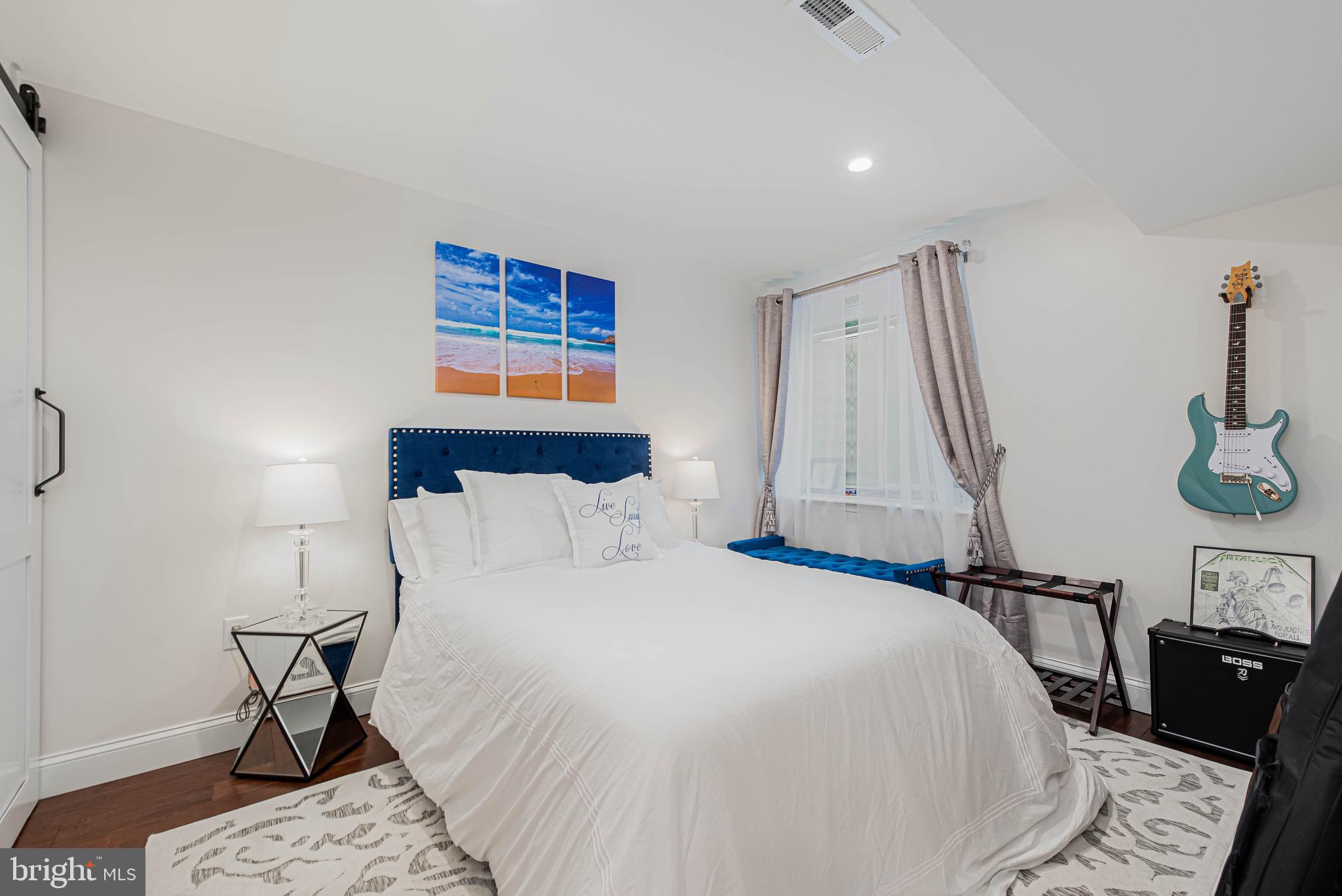 CEDAR GROVE - Residential