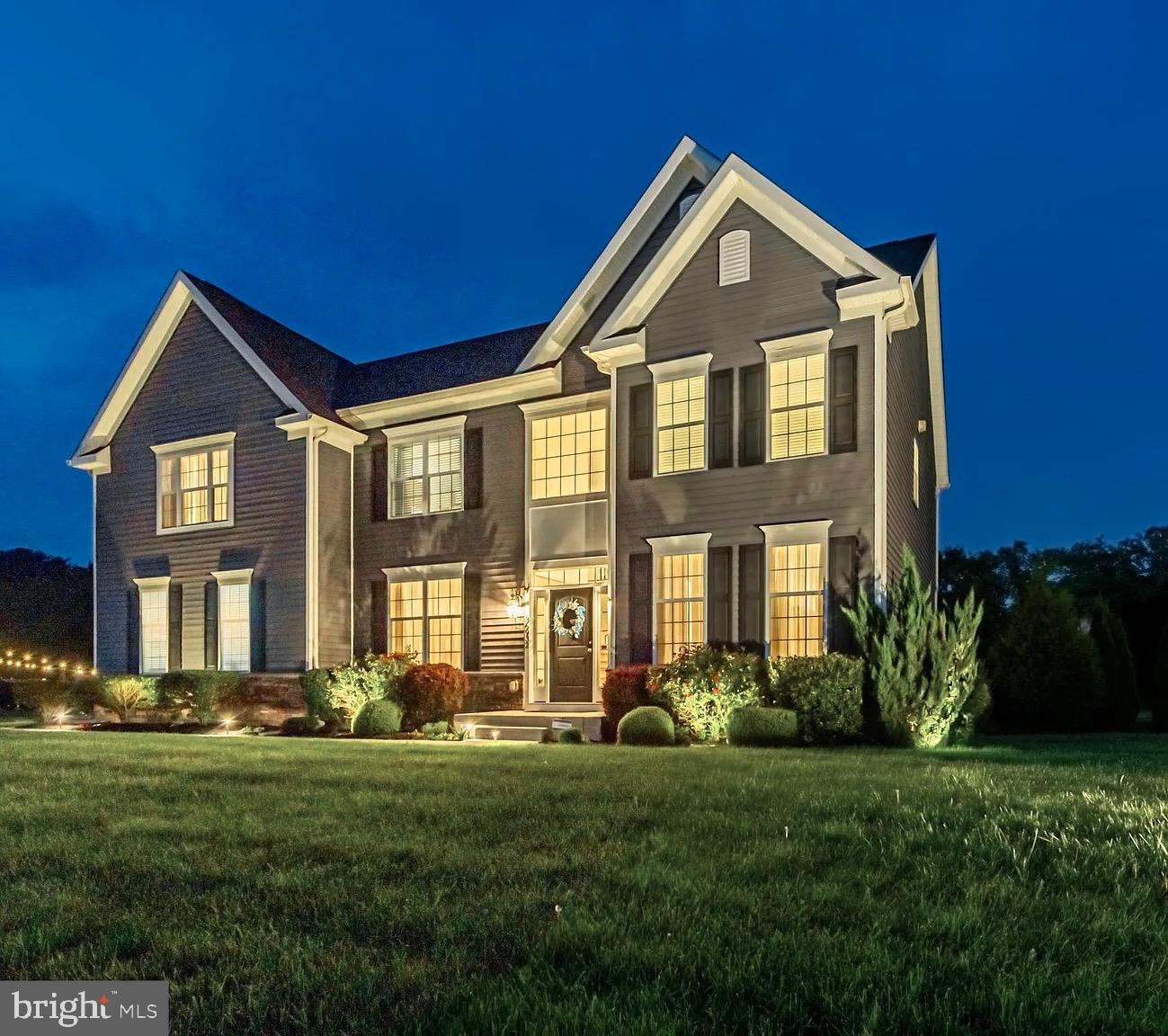 CEDAR GROVE - Residential