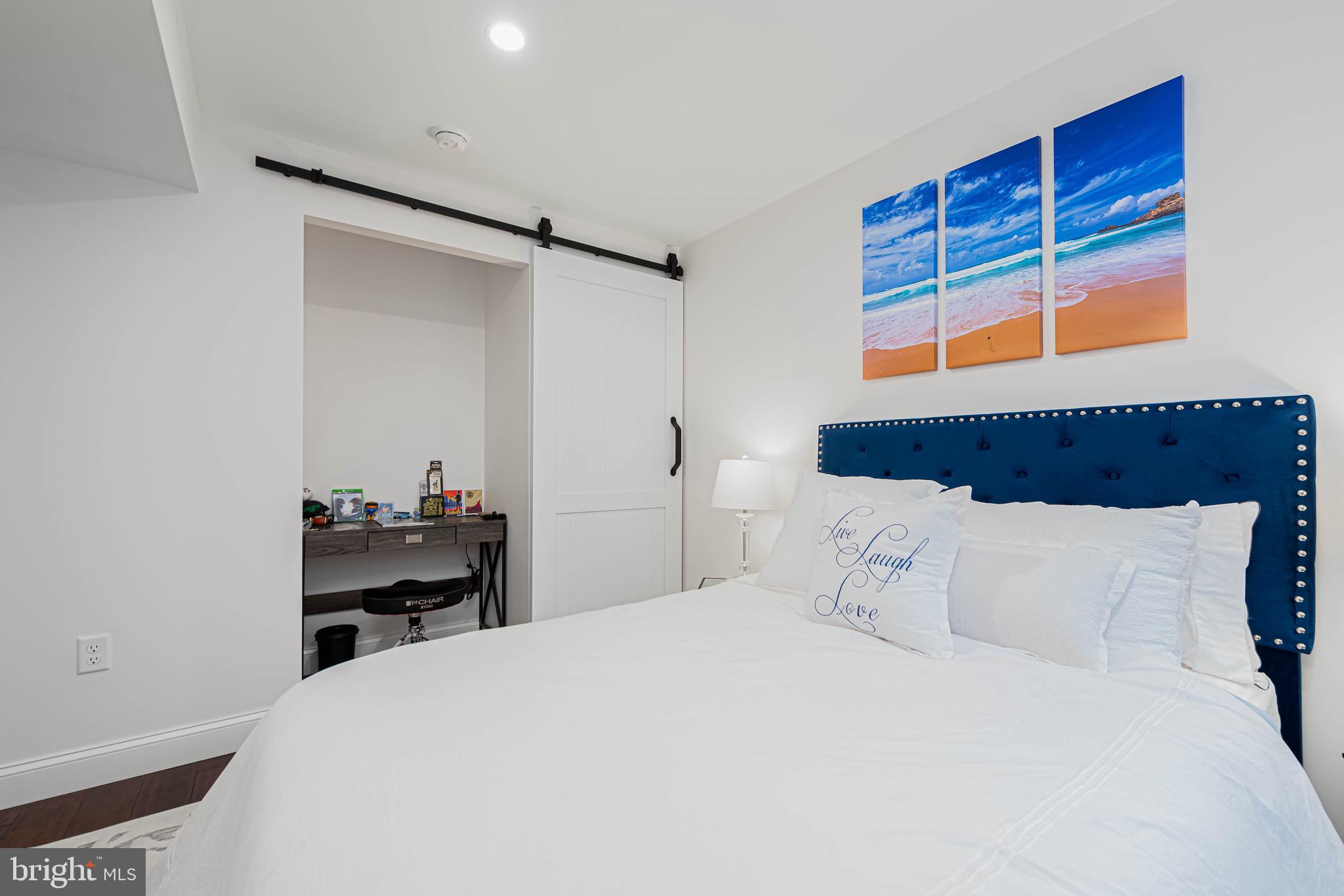 CEDAR GROVE - Residential