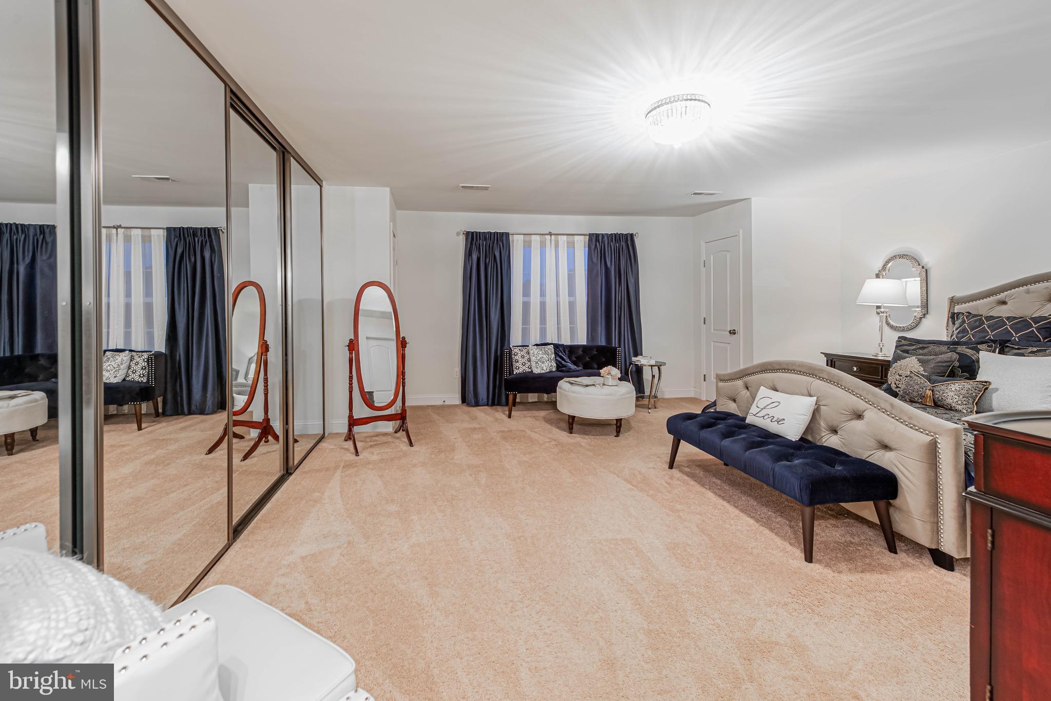 CEDAR GROVE - Residential