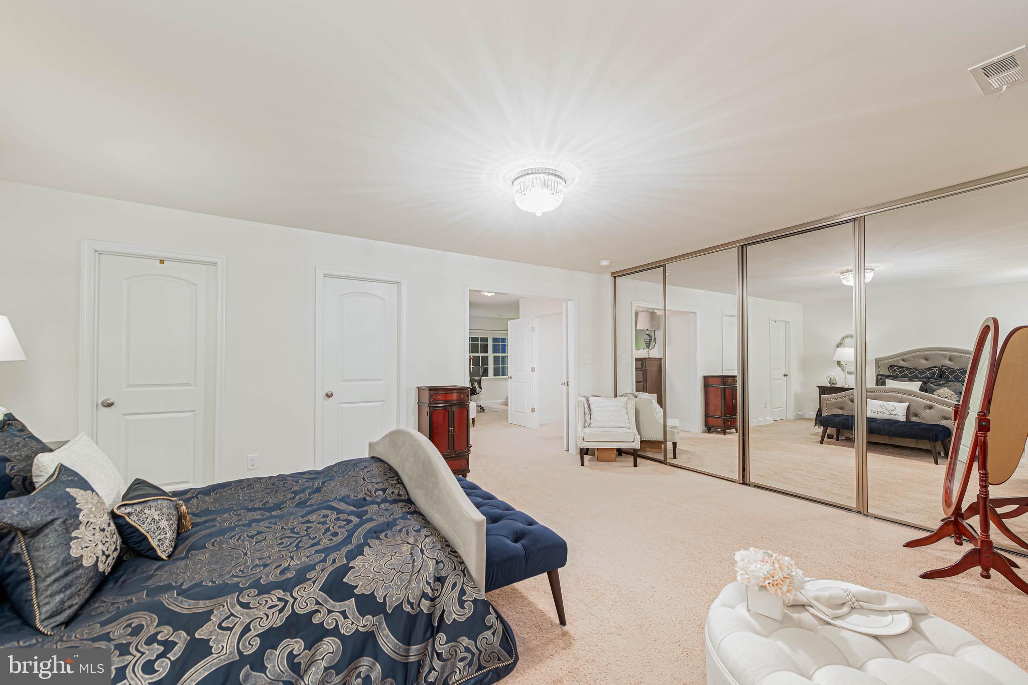 CEDAR GROVE - Residential