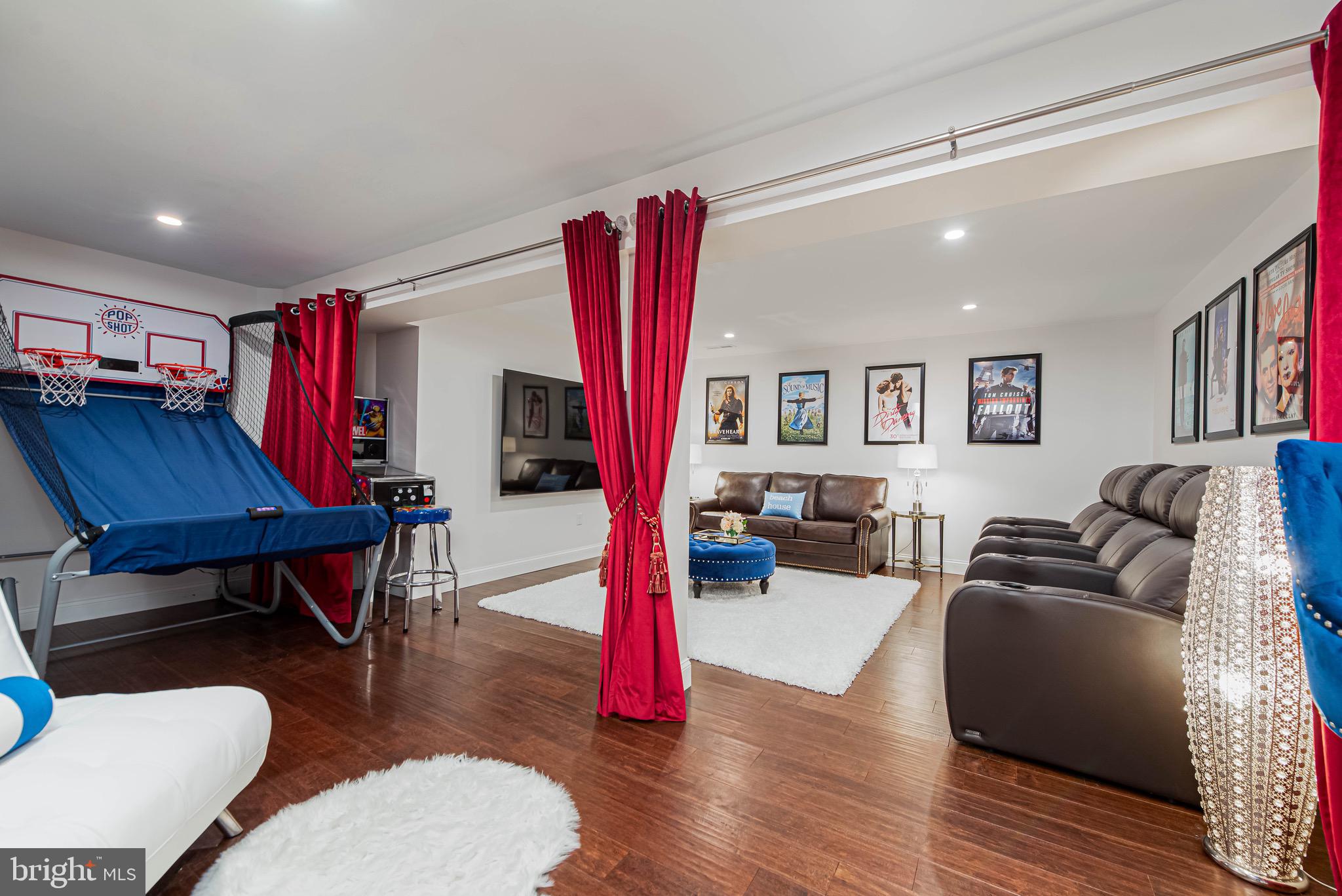 CEDAR GROVE - Residential