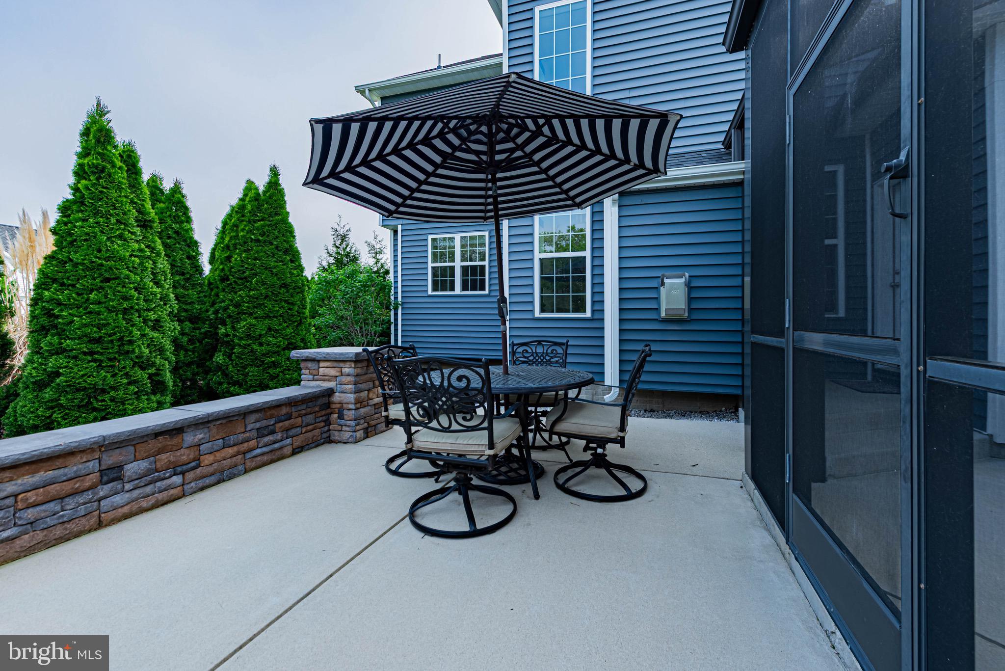 CEDAR GROVE - Residential