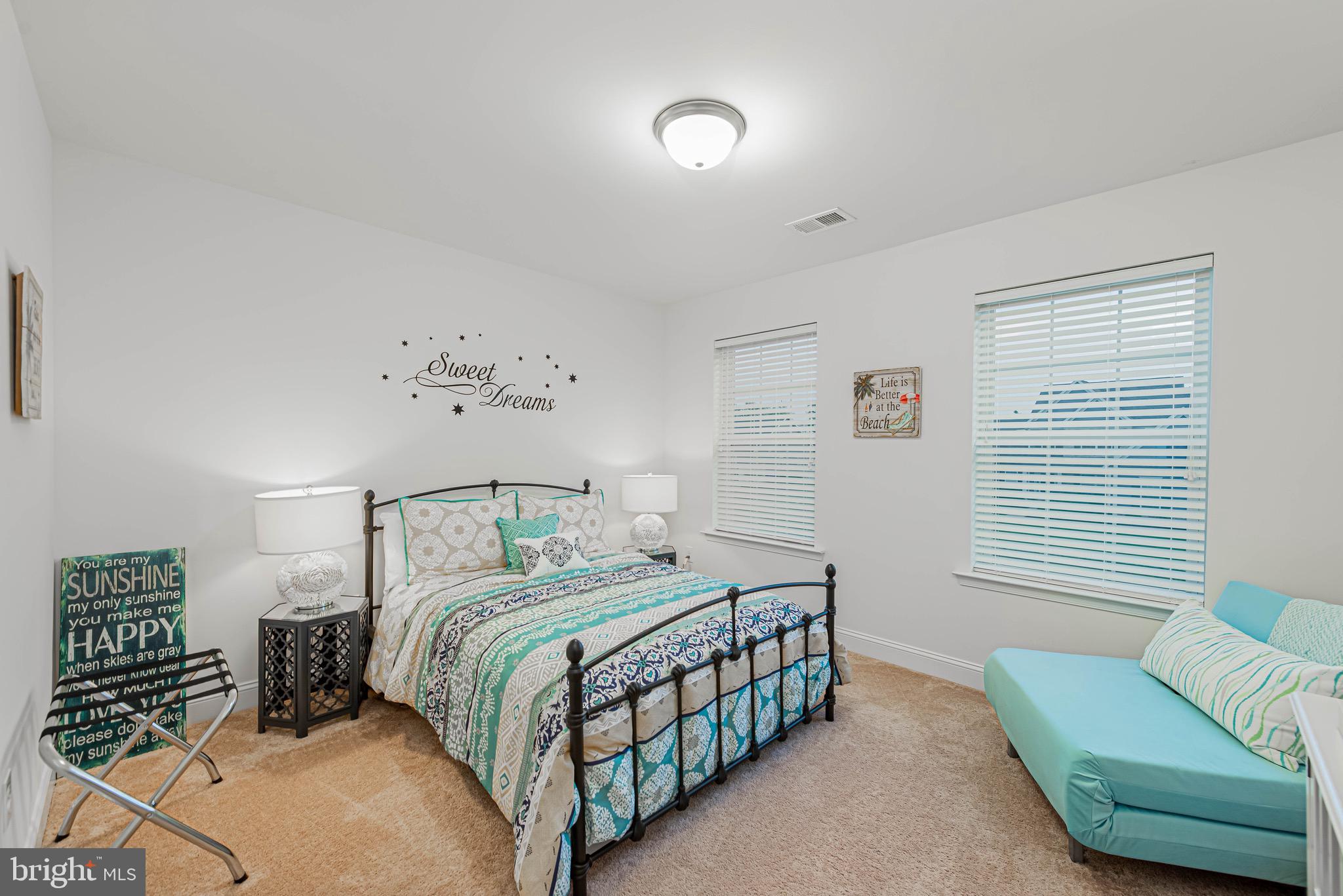 CEDAR GROVE - Residential