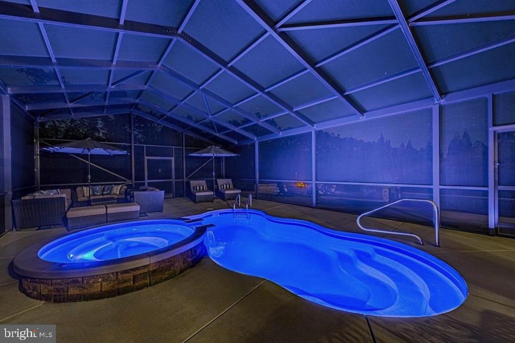 CEDAR GROVE - Residential