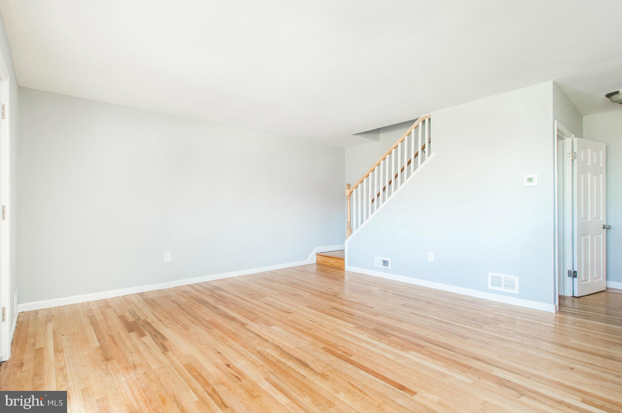 LAURAVILLE HISTORIC DISTRICT - Residential