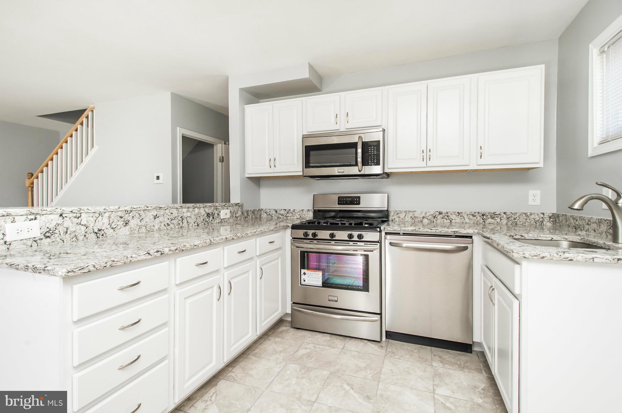 LAURAVILLE HISTORIC DISTRICT - Residential