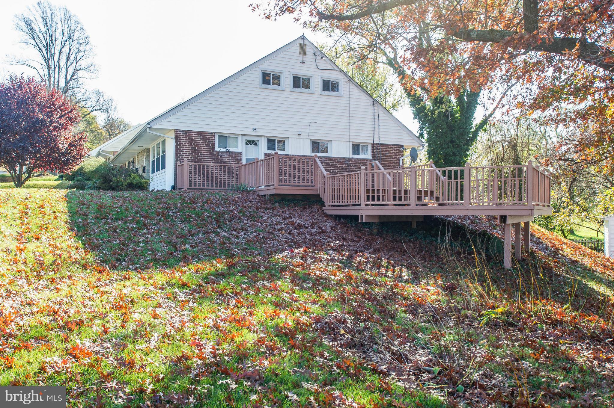 LAURAVILLE HISTORIC DISTRICT - Residential