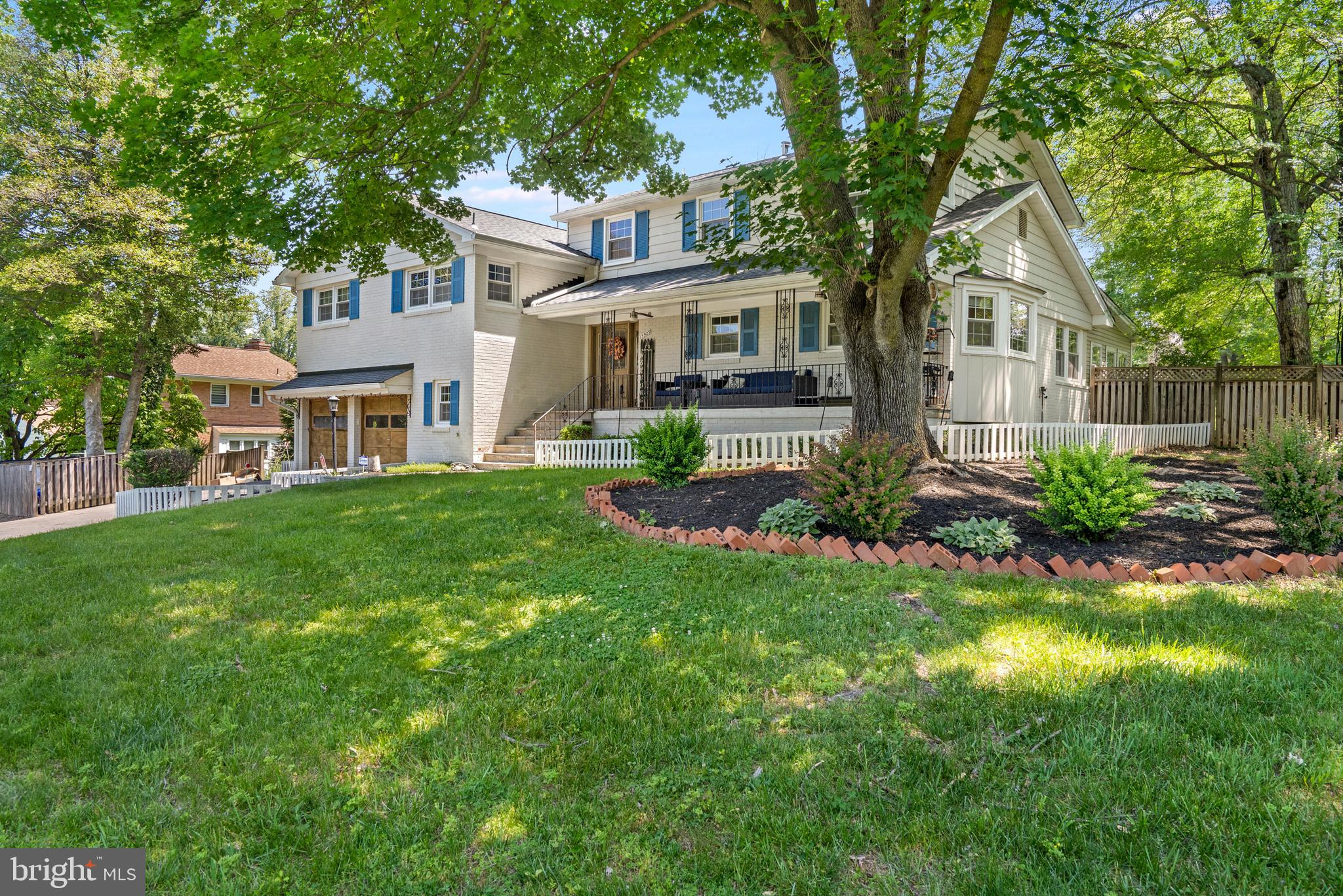 COLESVILLE MANOR - Residential