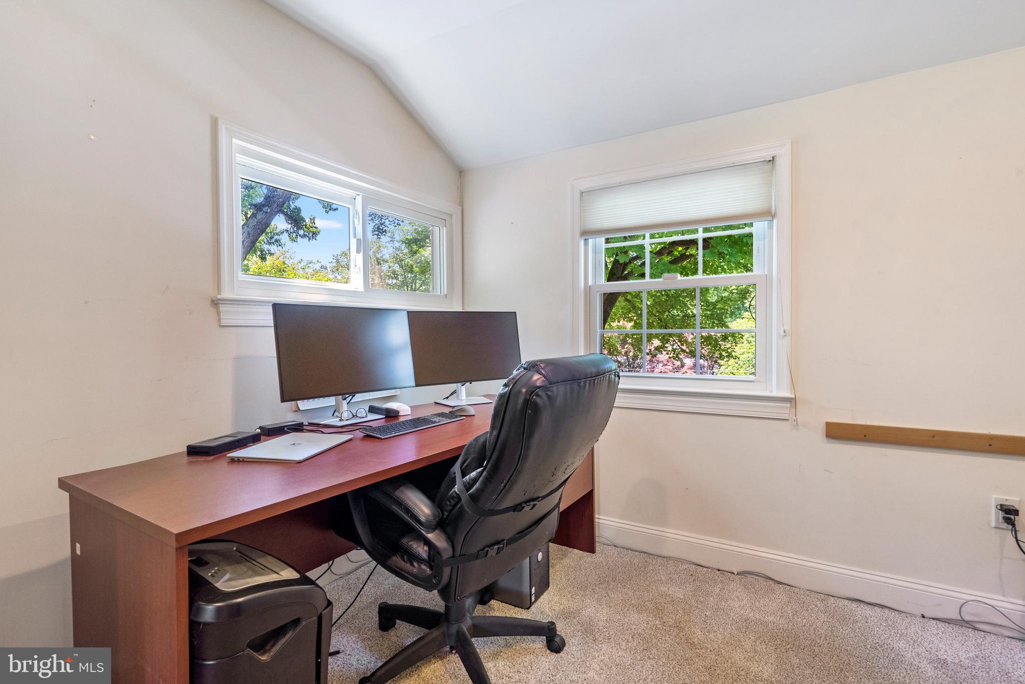 COLESVILLE MANOR - Residential