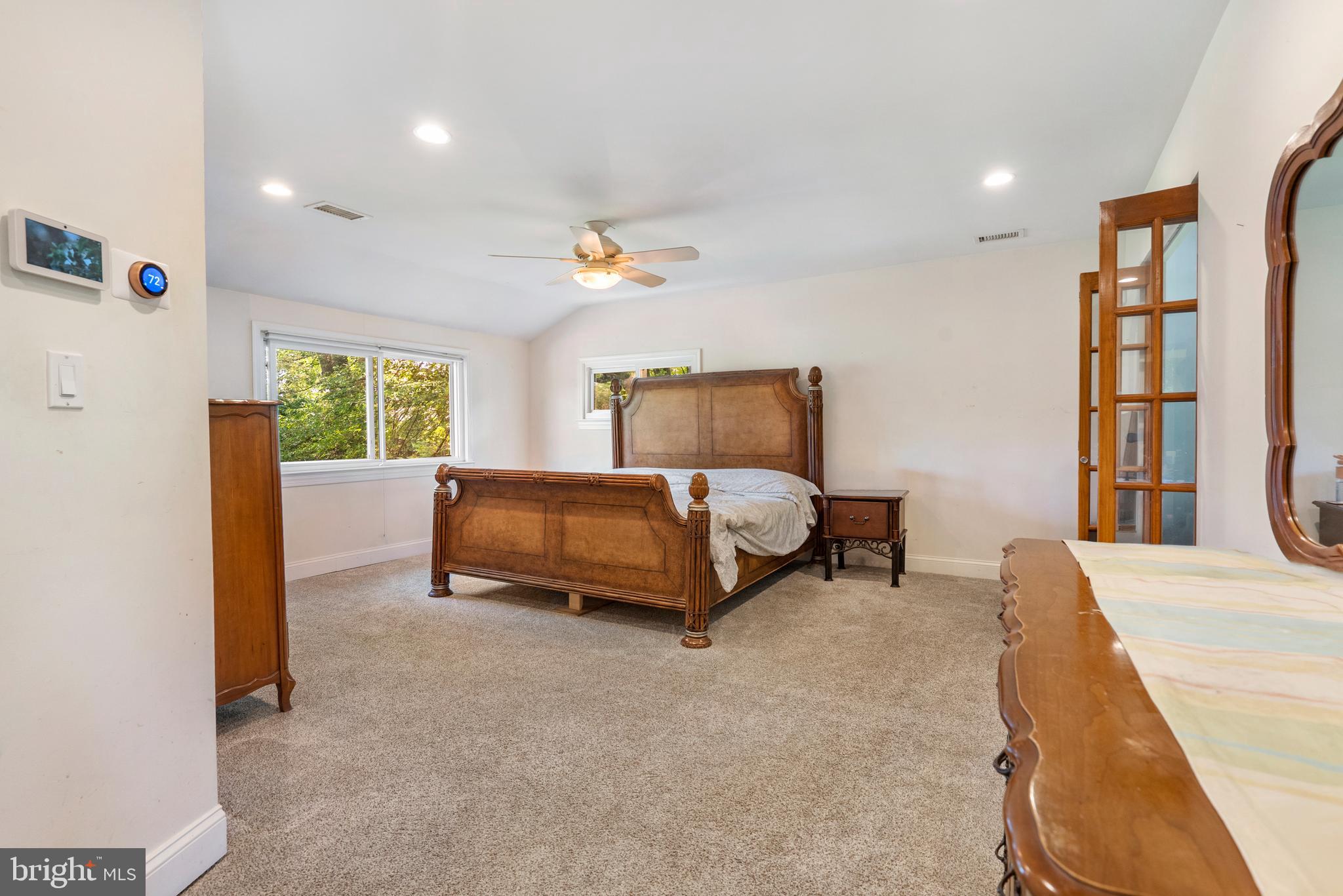 COLESVILLE MANOR - Residential