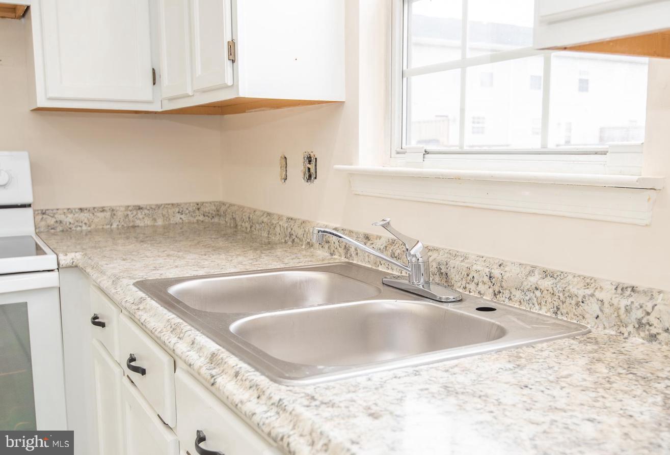 BROOKLAND HEIGHTS - Residential