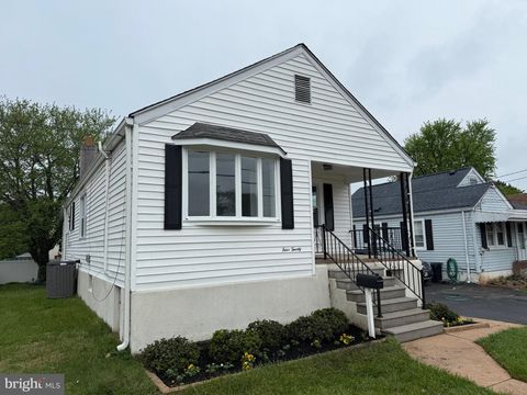420 LORRAINE ESSEX MD 21221