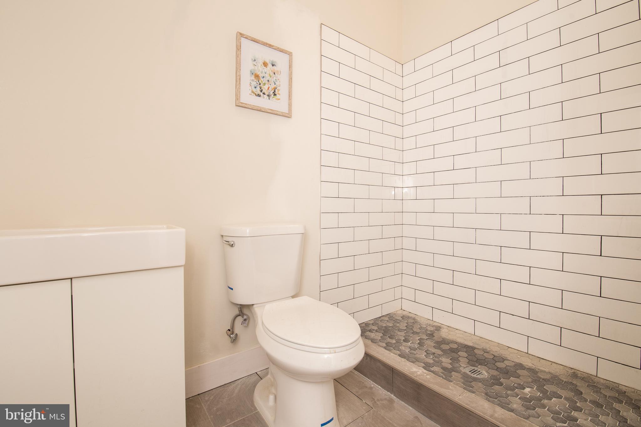 PHILADELPHIA (SOUTH) - Residential Lease